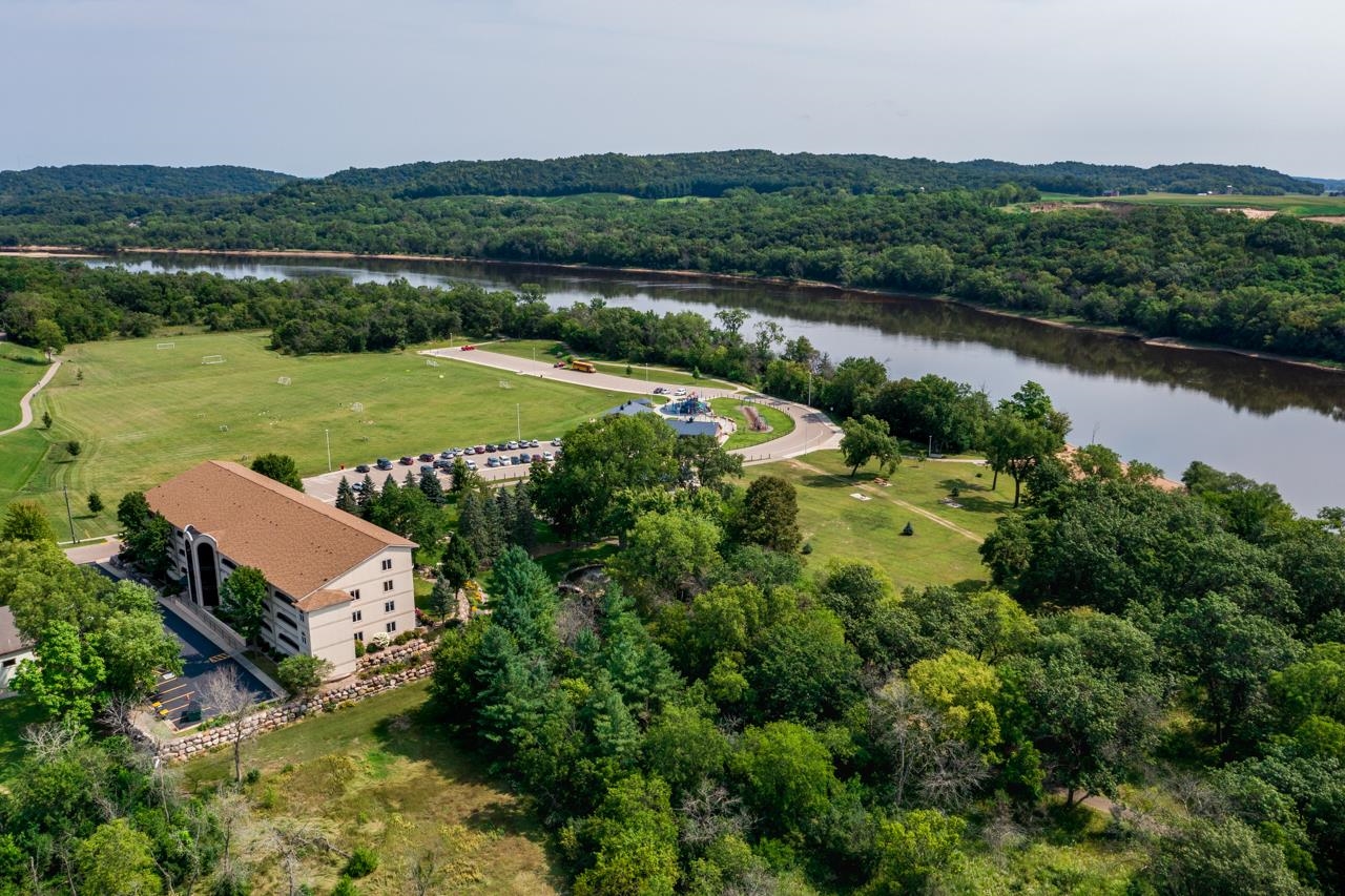 50 Hemlock Street 18