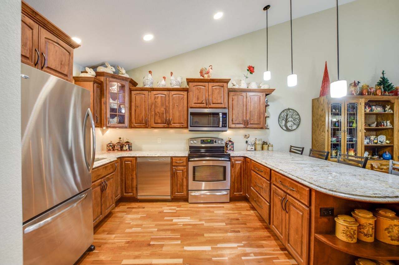 50 Hemlock Street 18