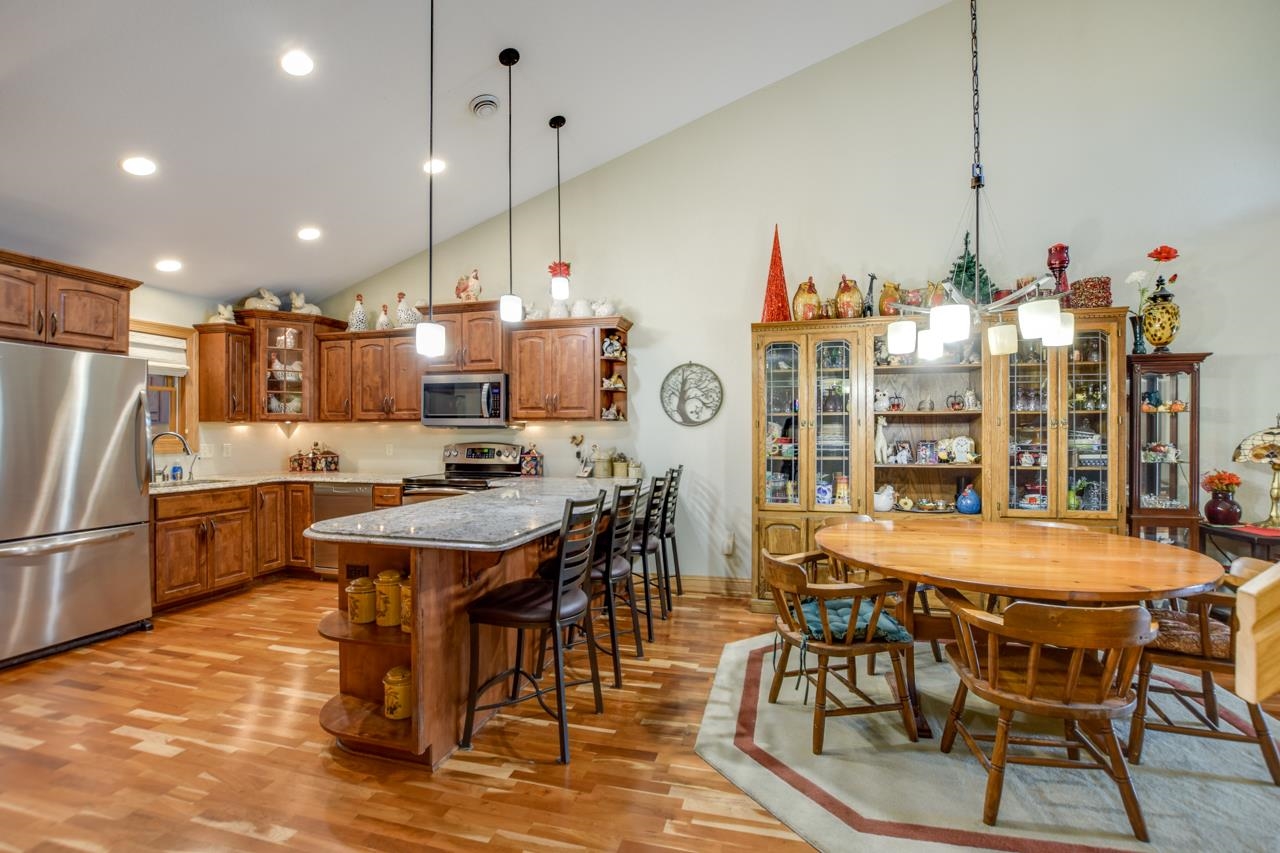 50 Hemlock Street 18