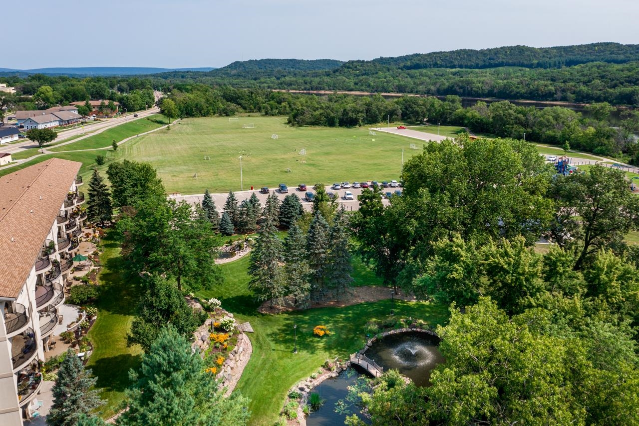 50 Hemlock Street 18