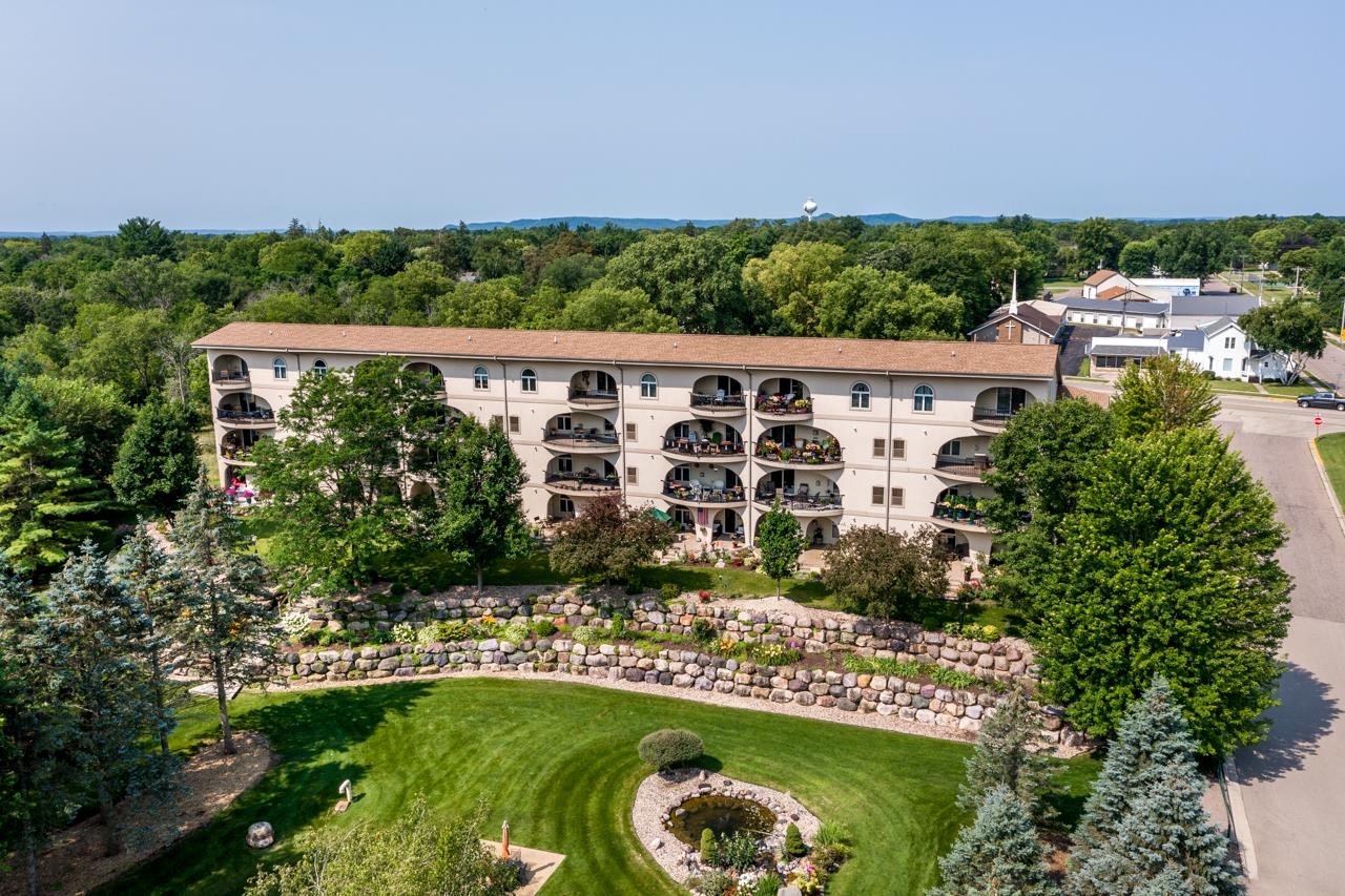 50 Hemlock Street 18