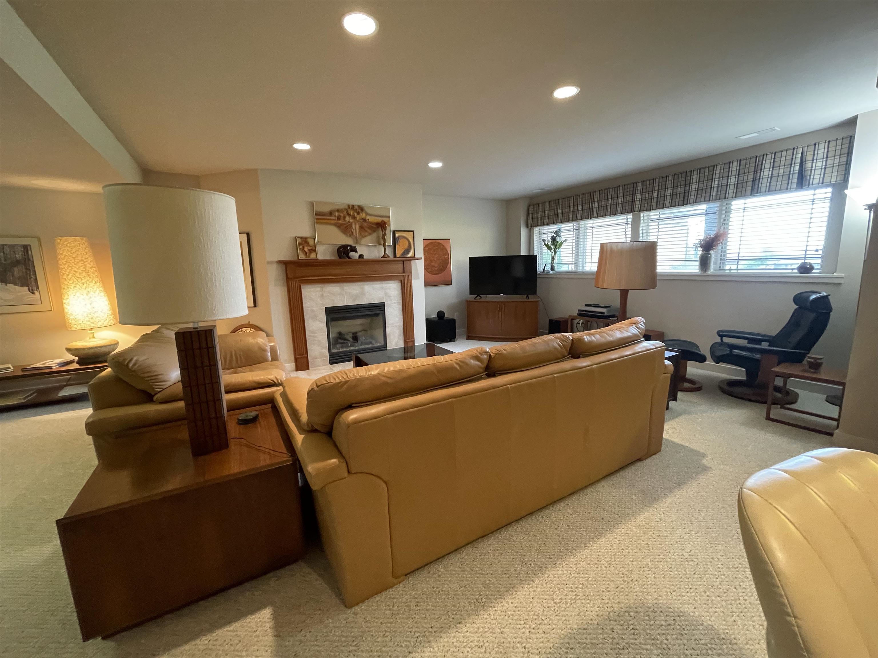 1838 Breezy Trail