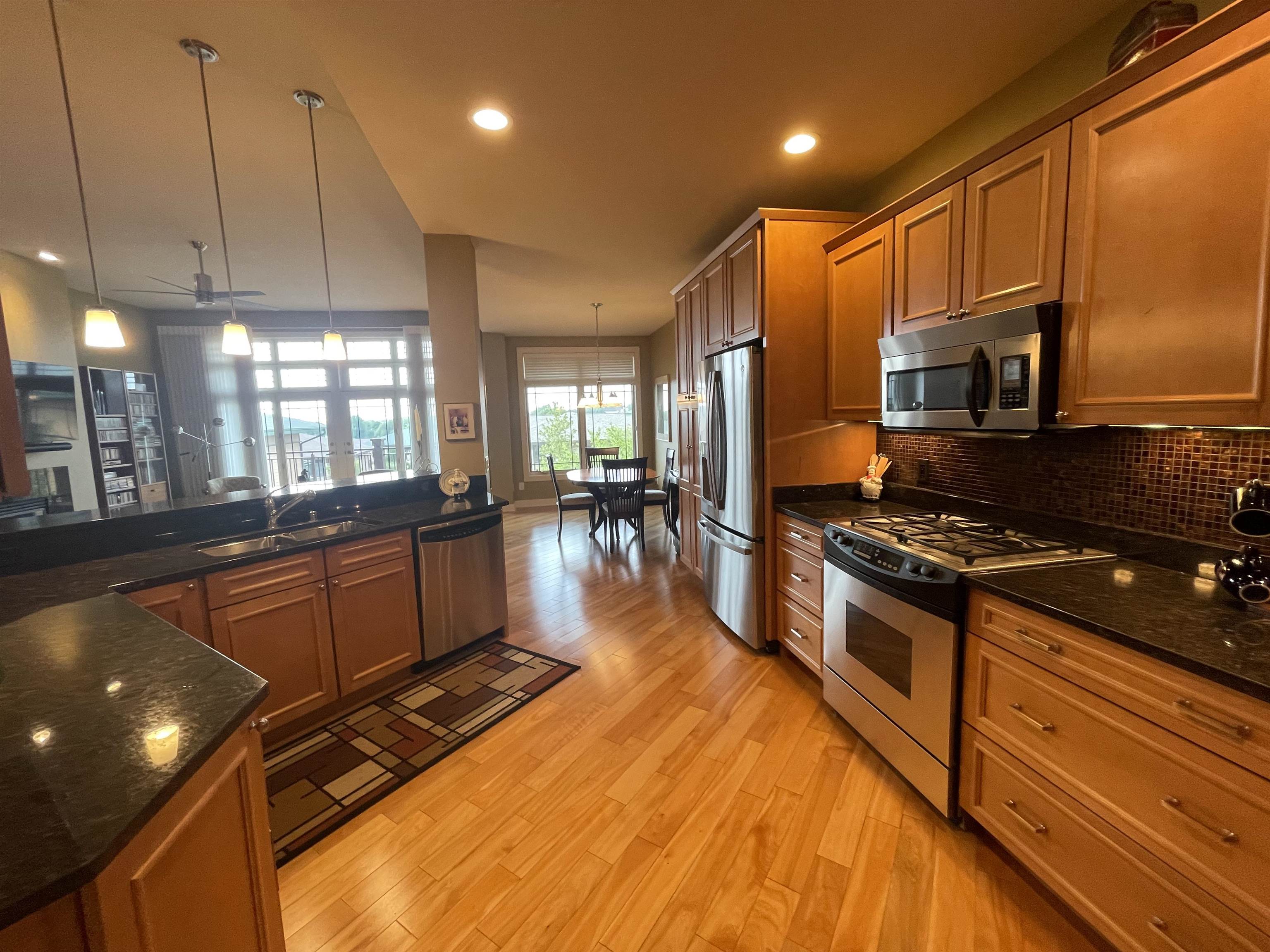 1838 Breezy Trail