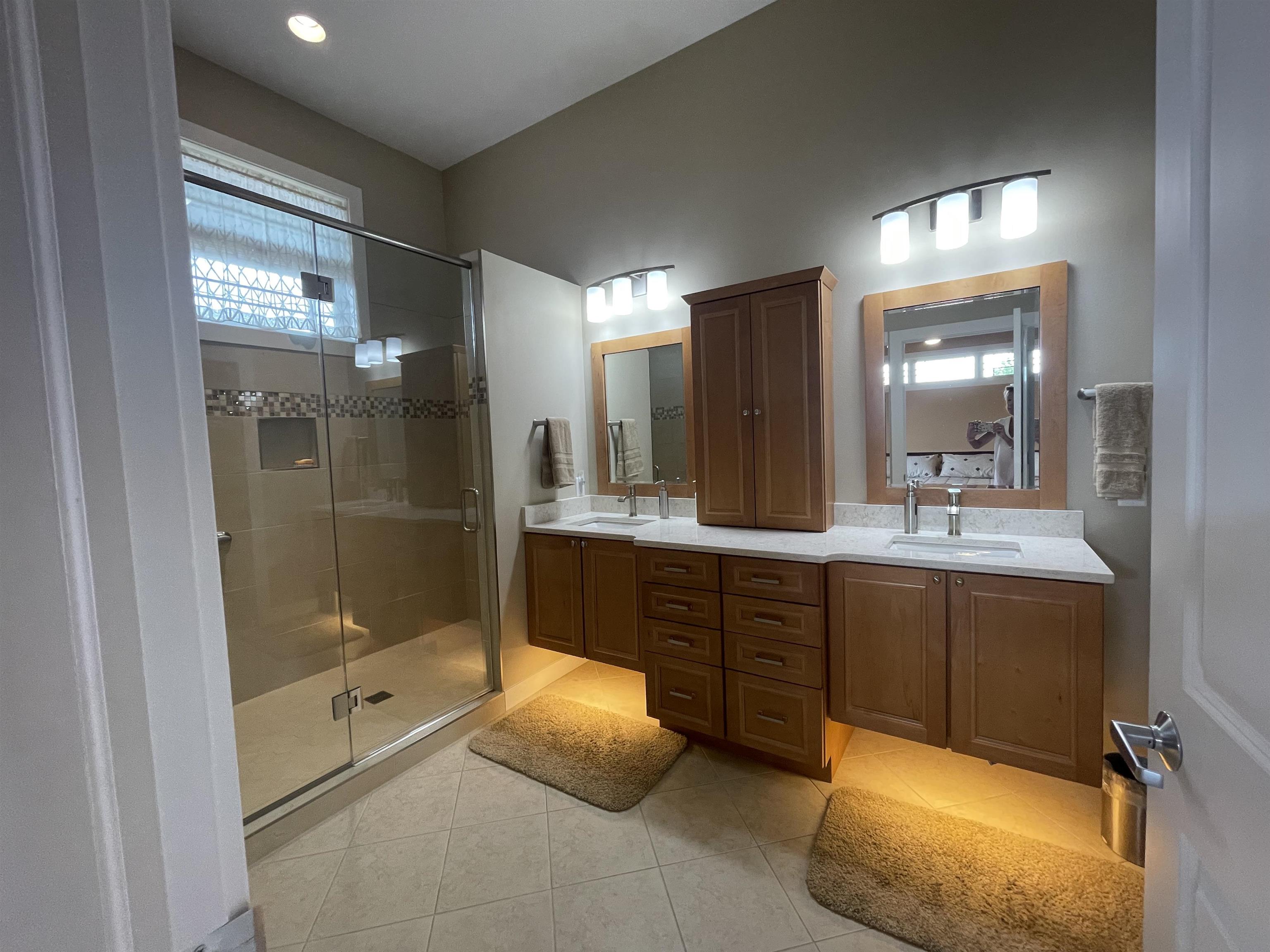 1838 Breezy Trail