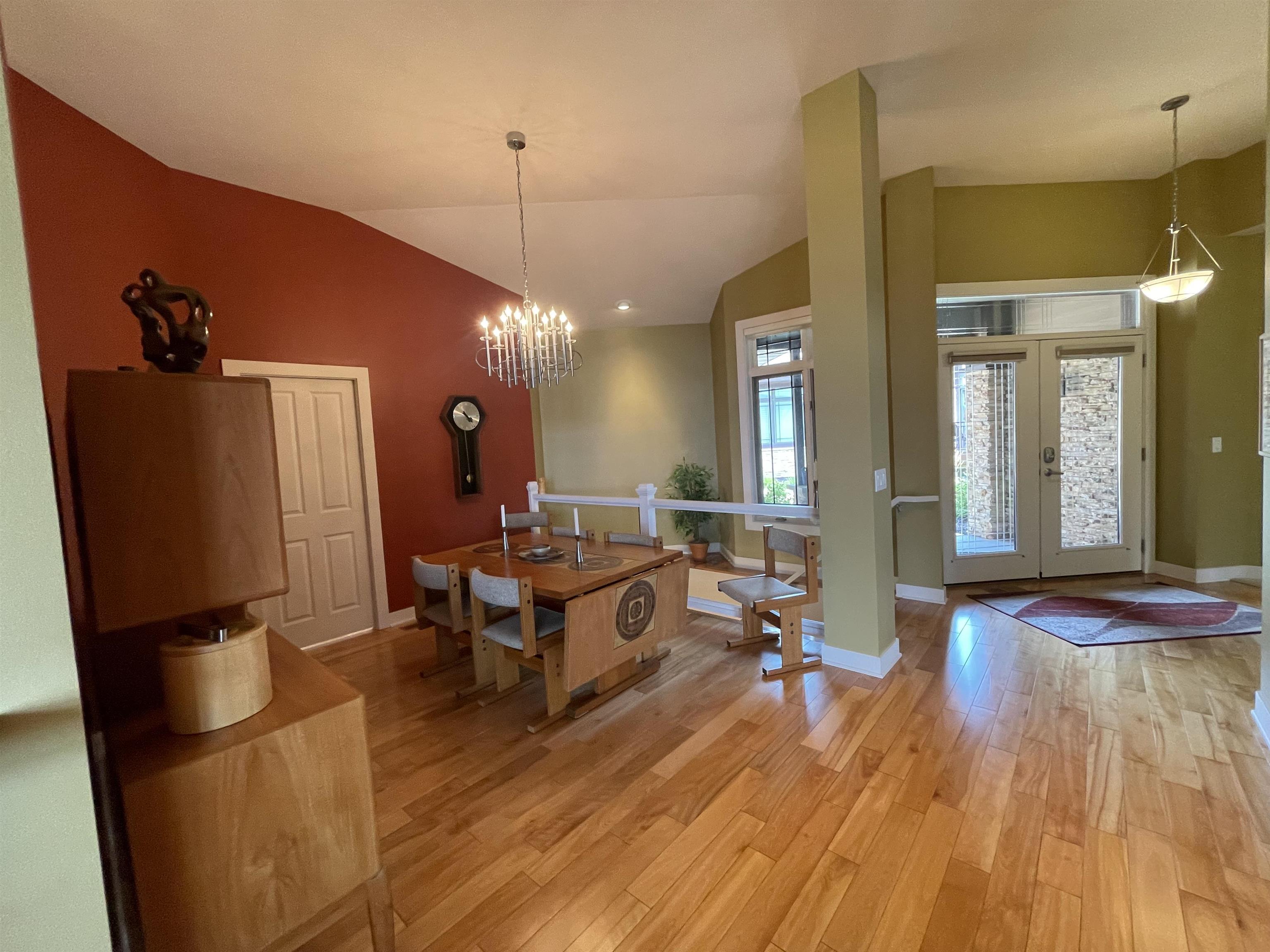 1838 Breezy Trail
