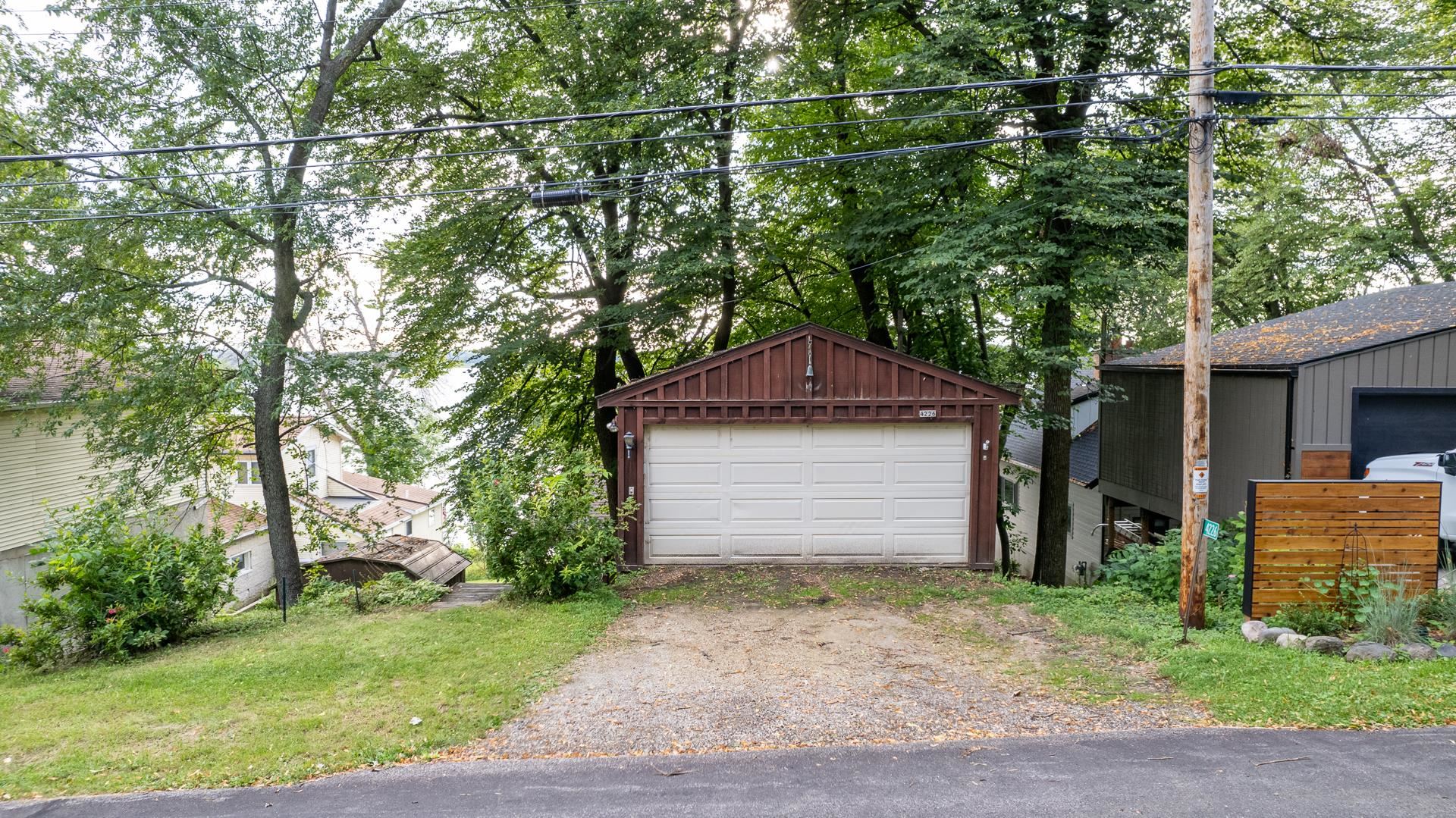 4226 Morris Park Road