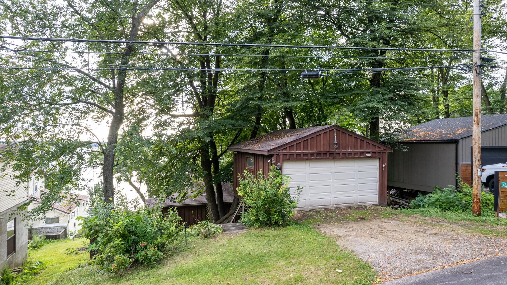 4226 Morris Park Road