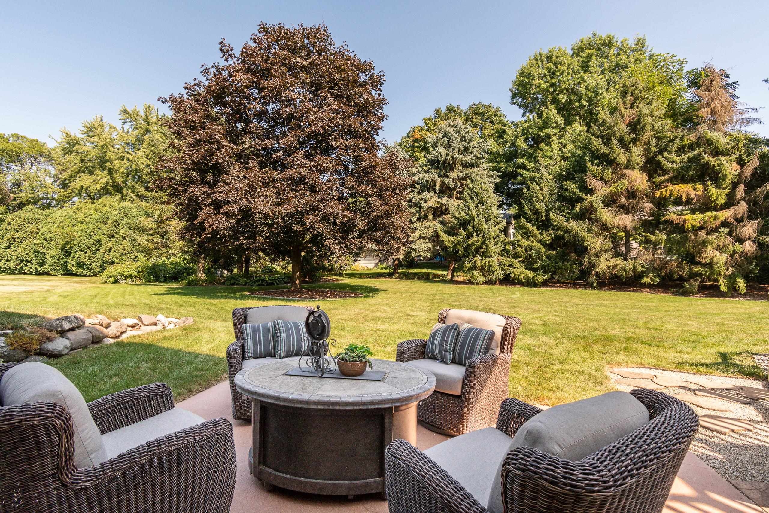 2434 Simpson Court