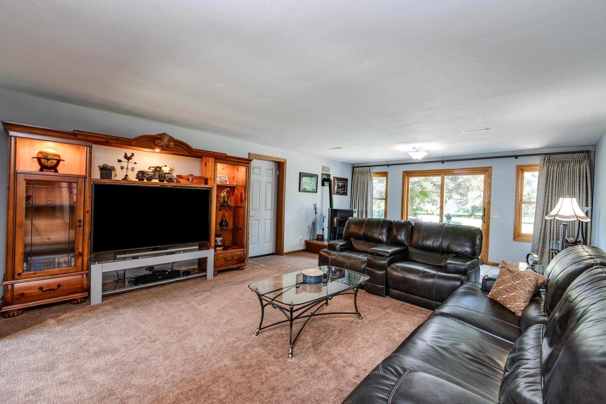 2434 Simpson Court