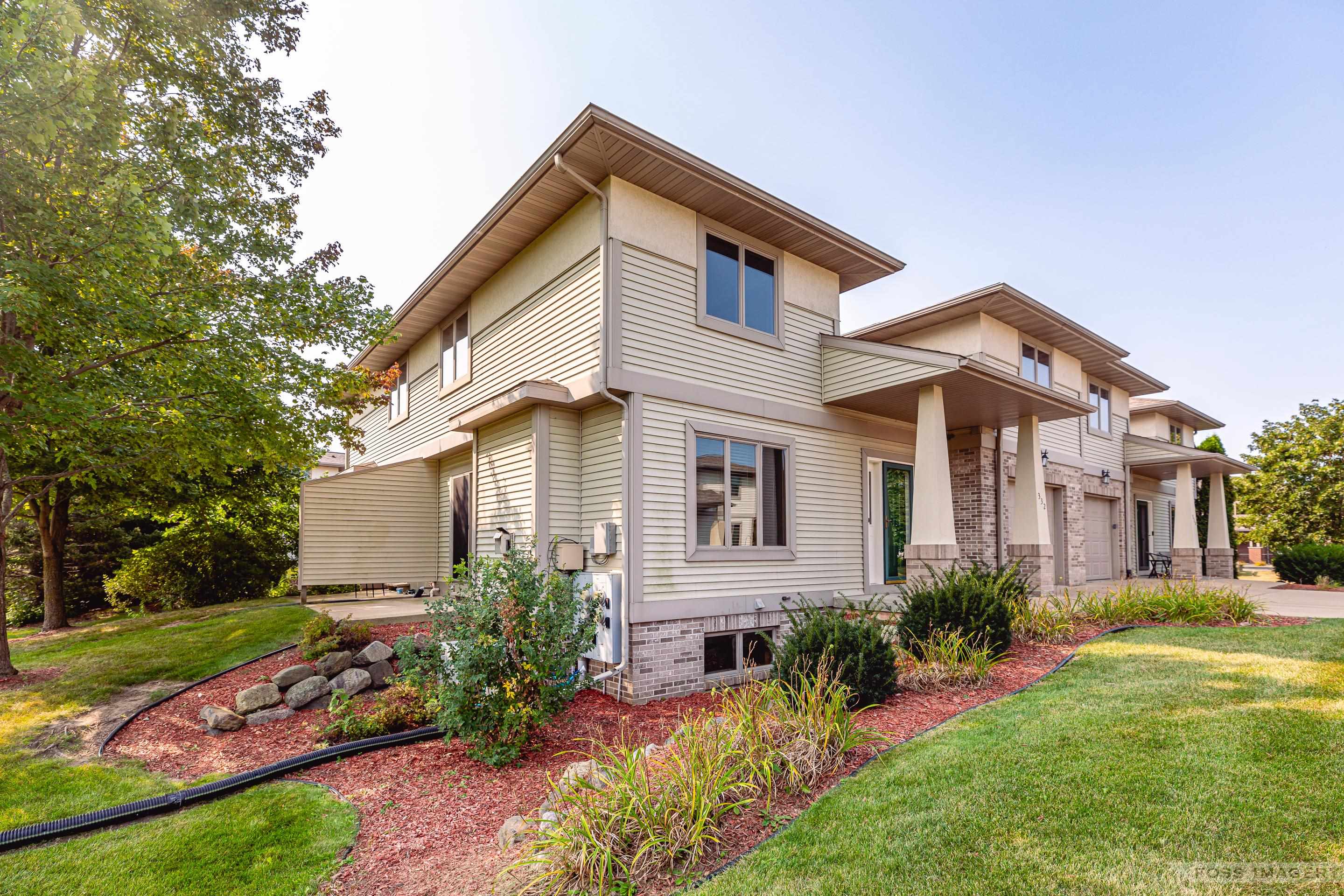 332 Meadowside Drive