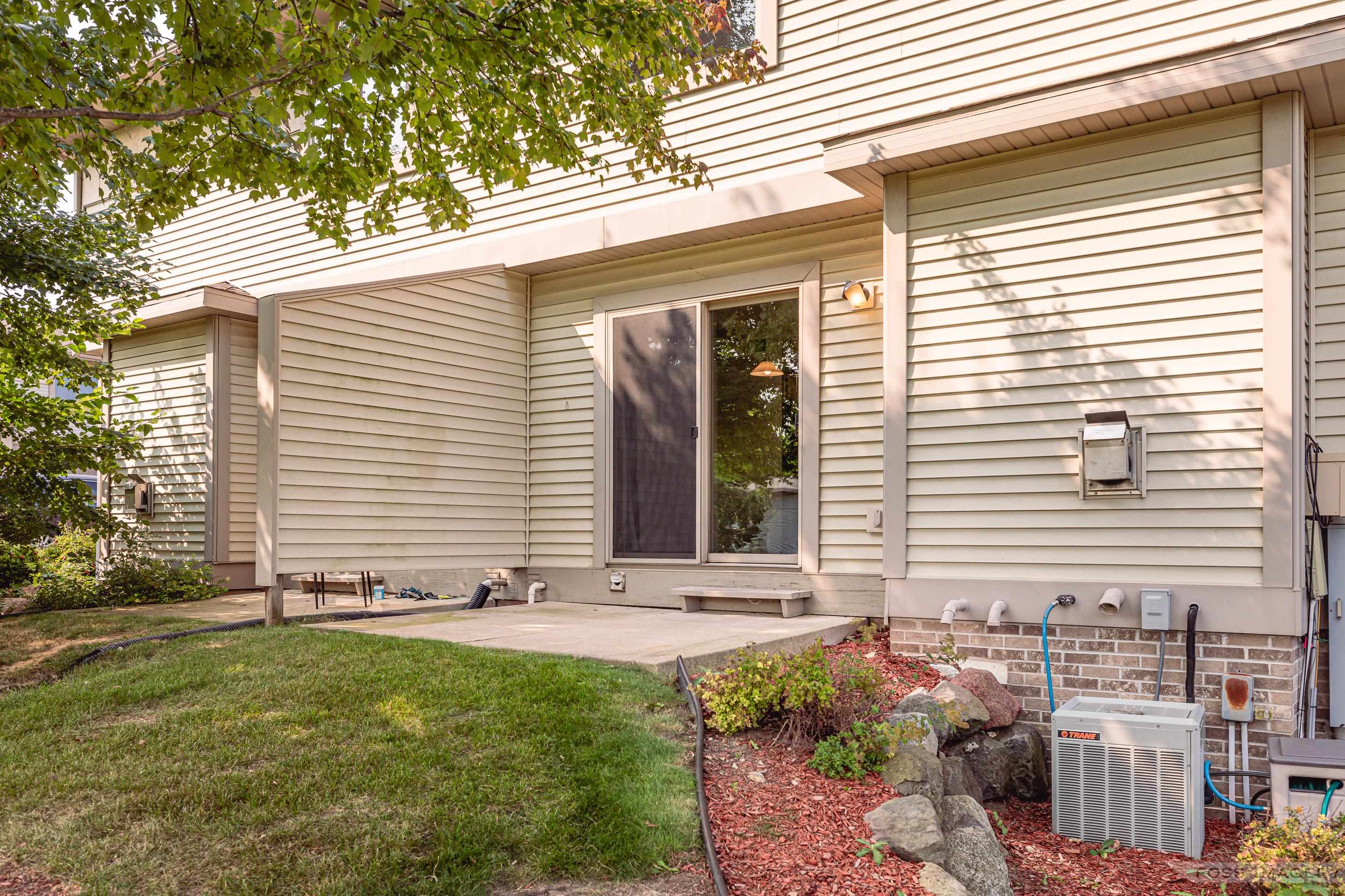332 Meadowside Drive