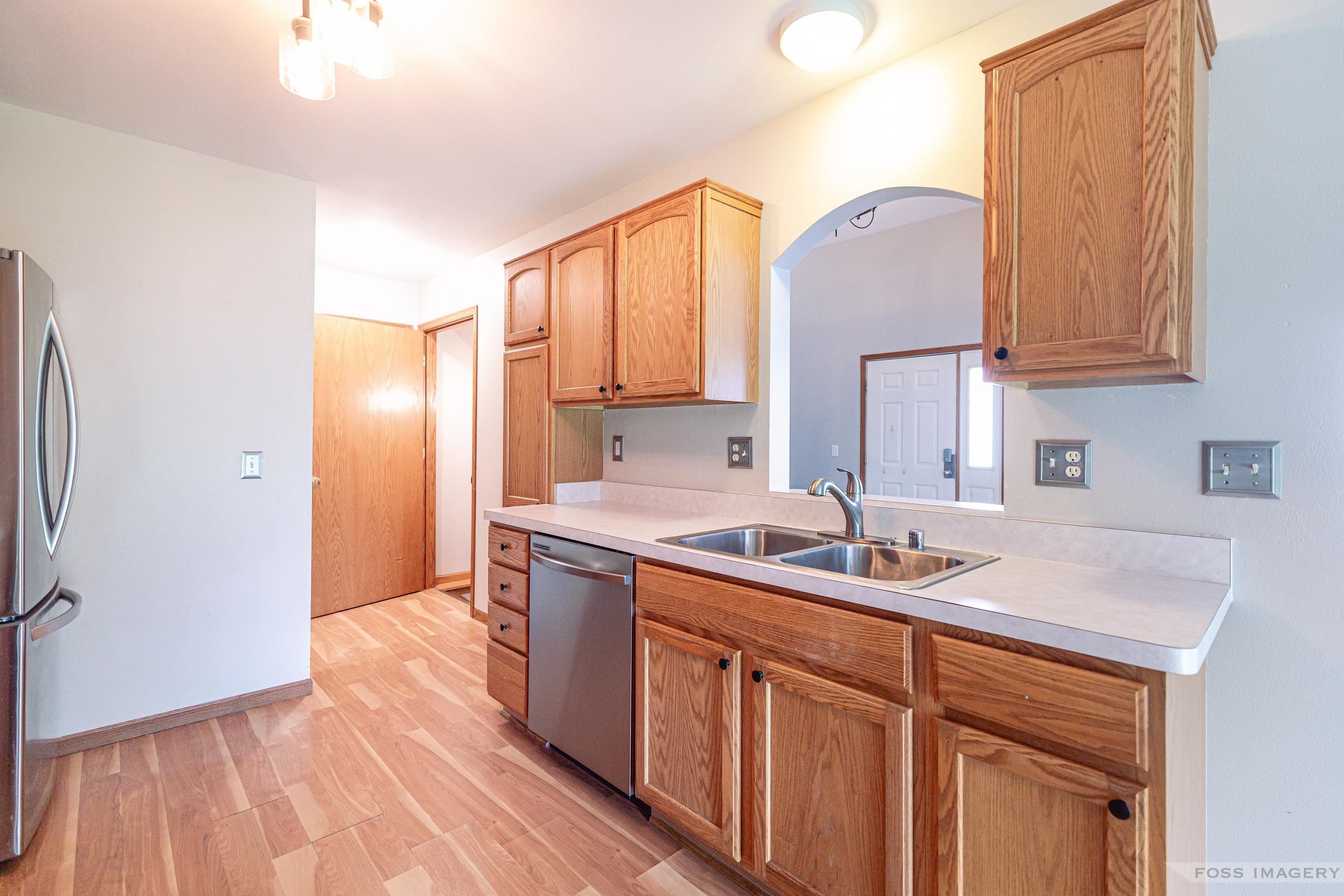 332 Meadowside Drive