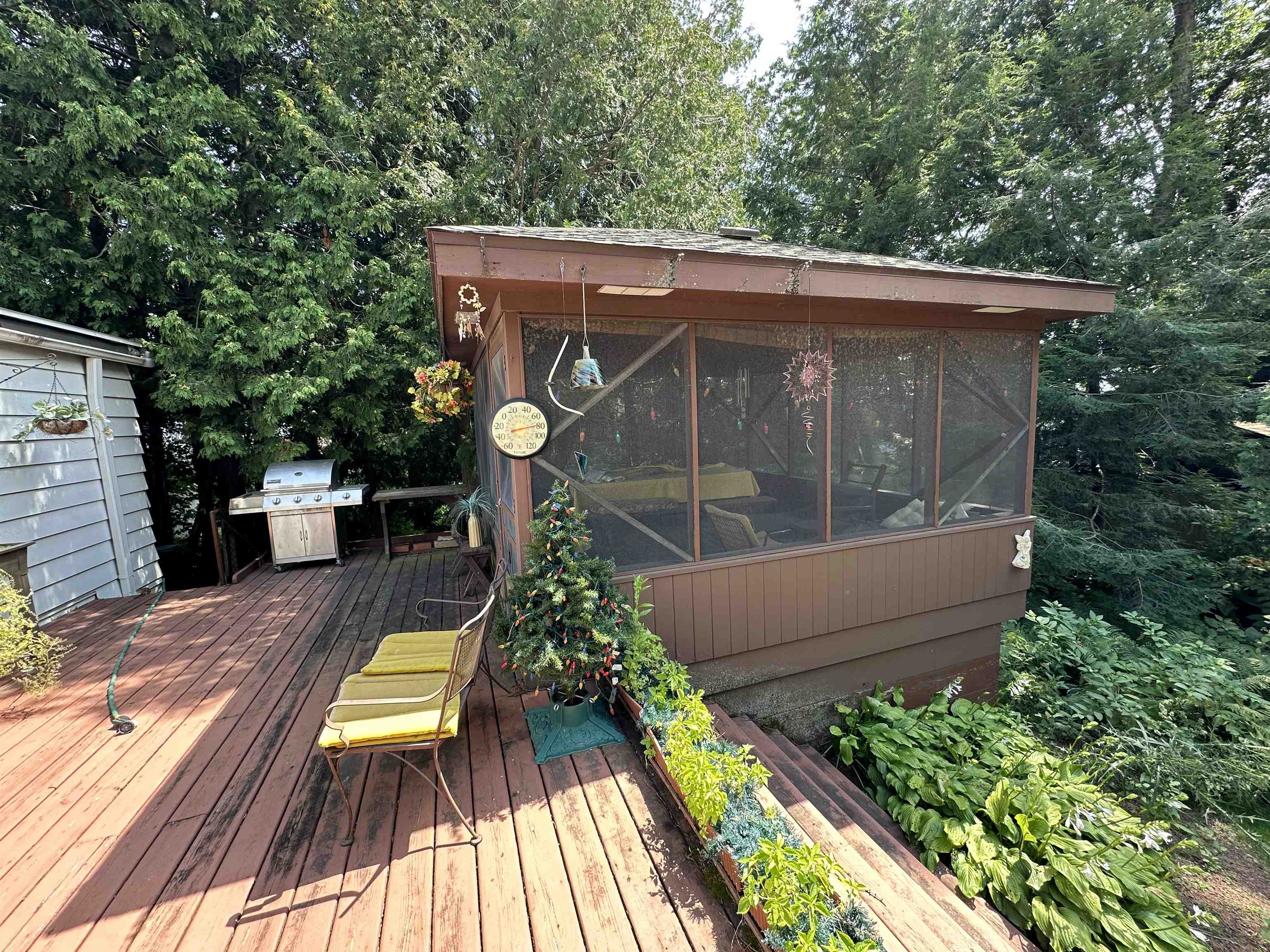 4809 Sherwood Road