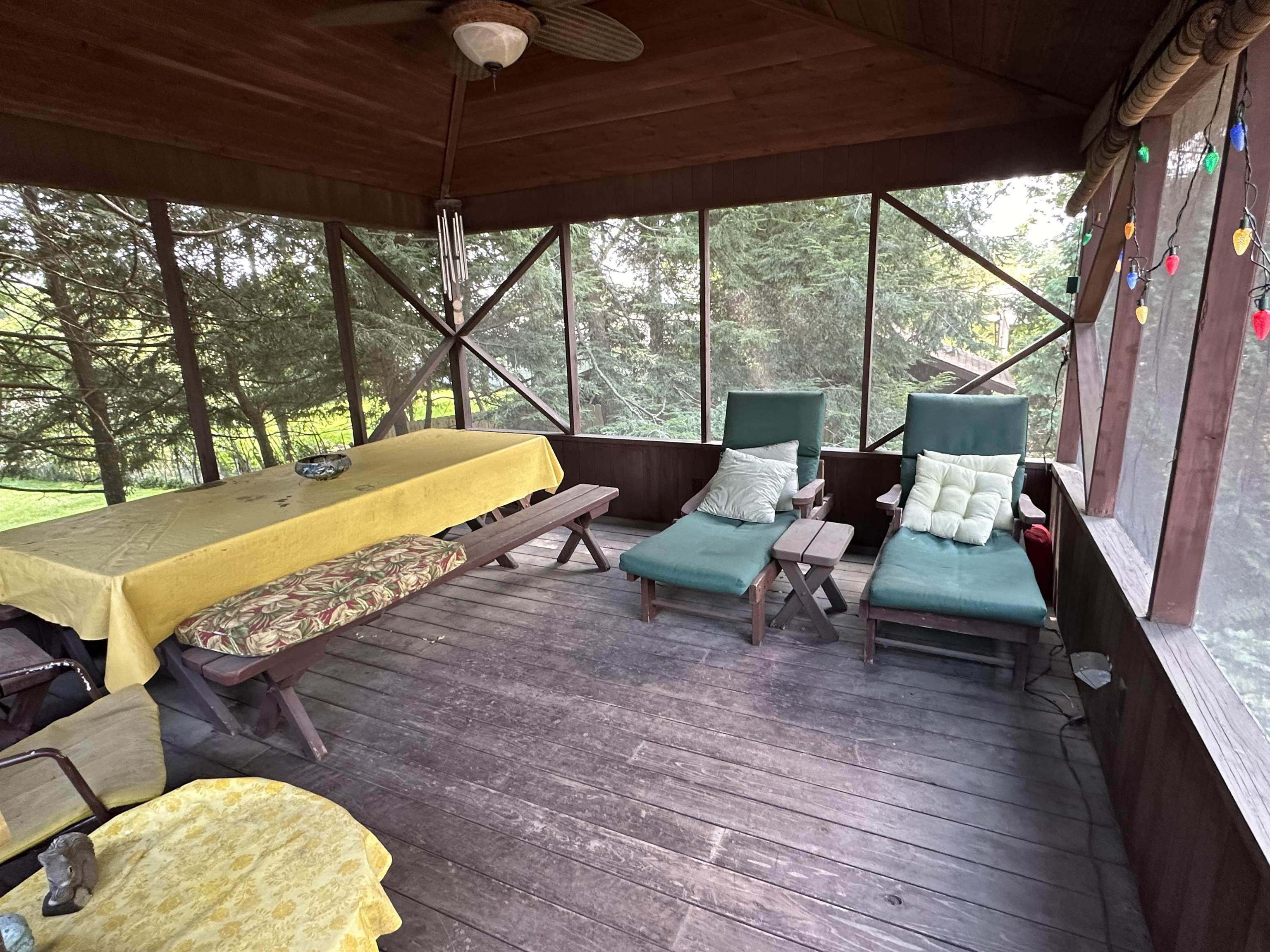 4809 Sherwood Road