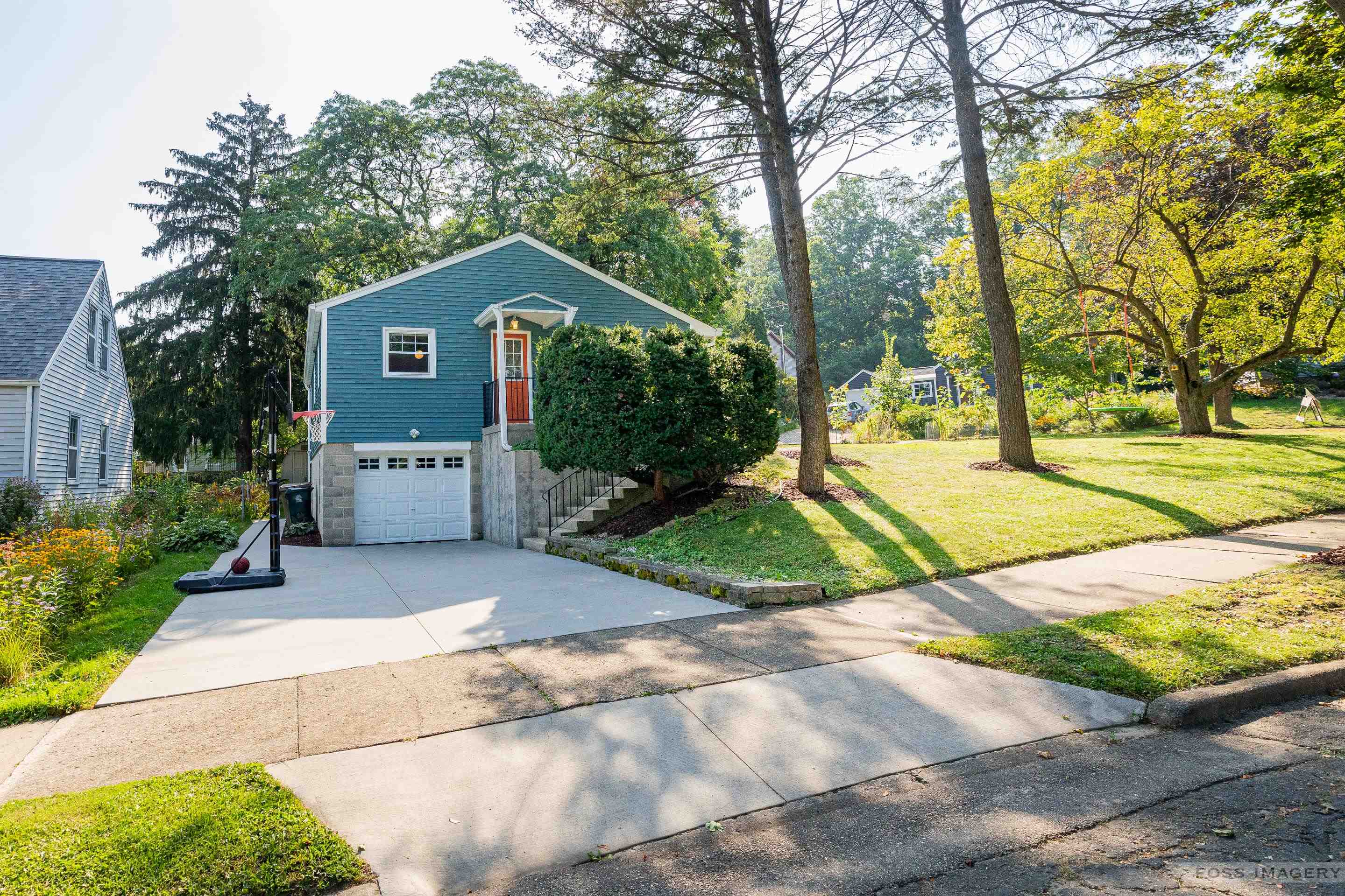 4330 Bagley Parkway