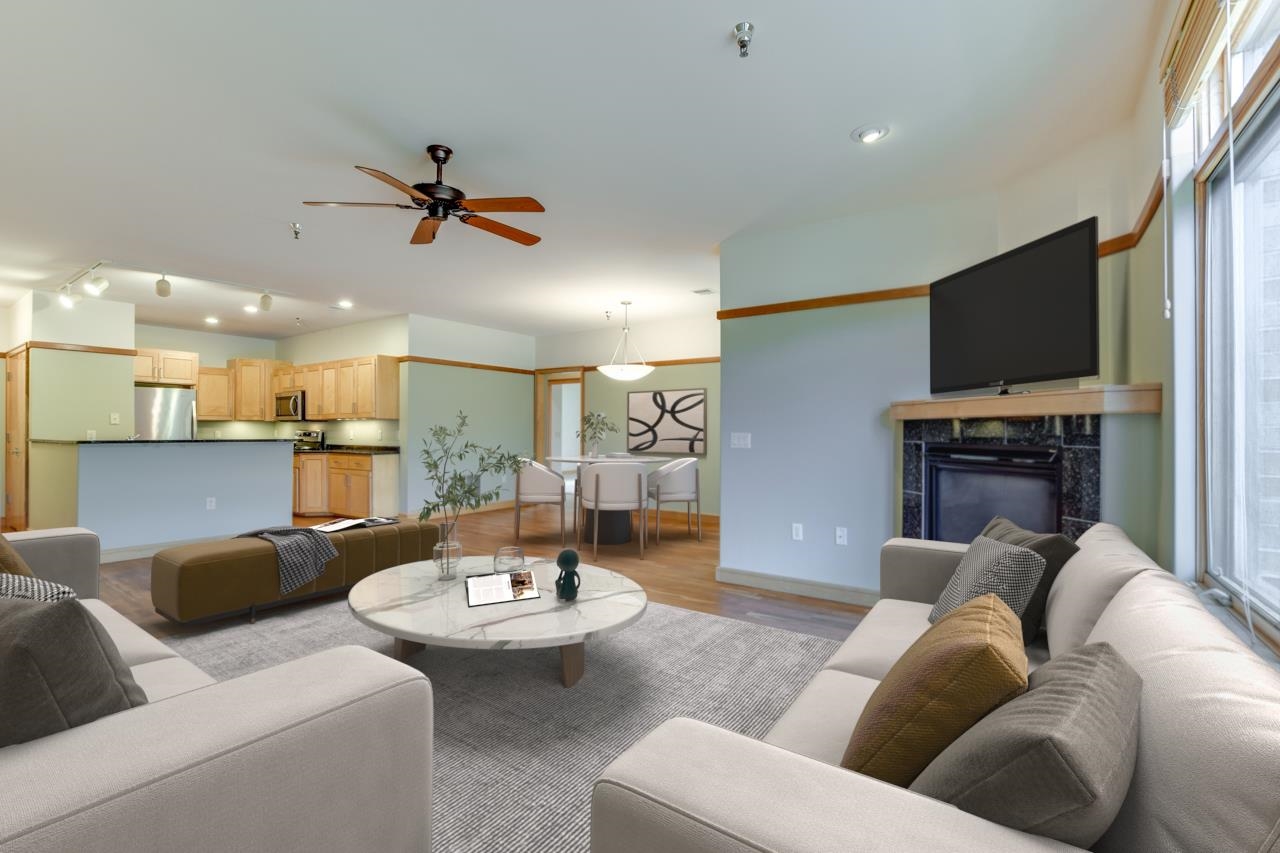 6767 Frank Lloyd Wright Avenue 221