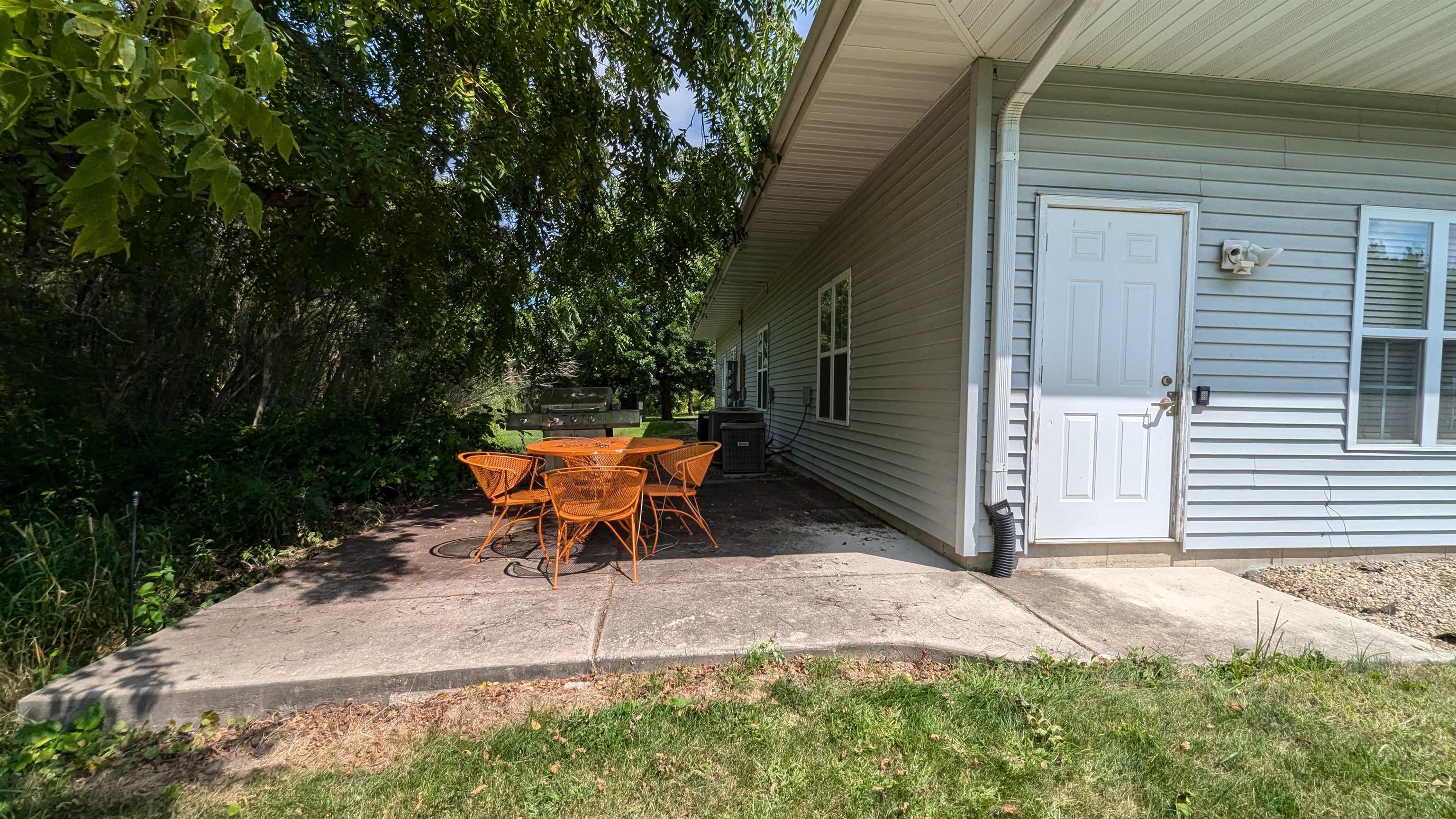 712 Lois Drive