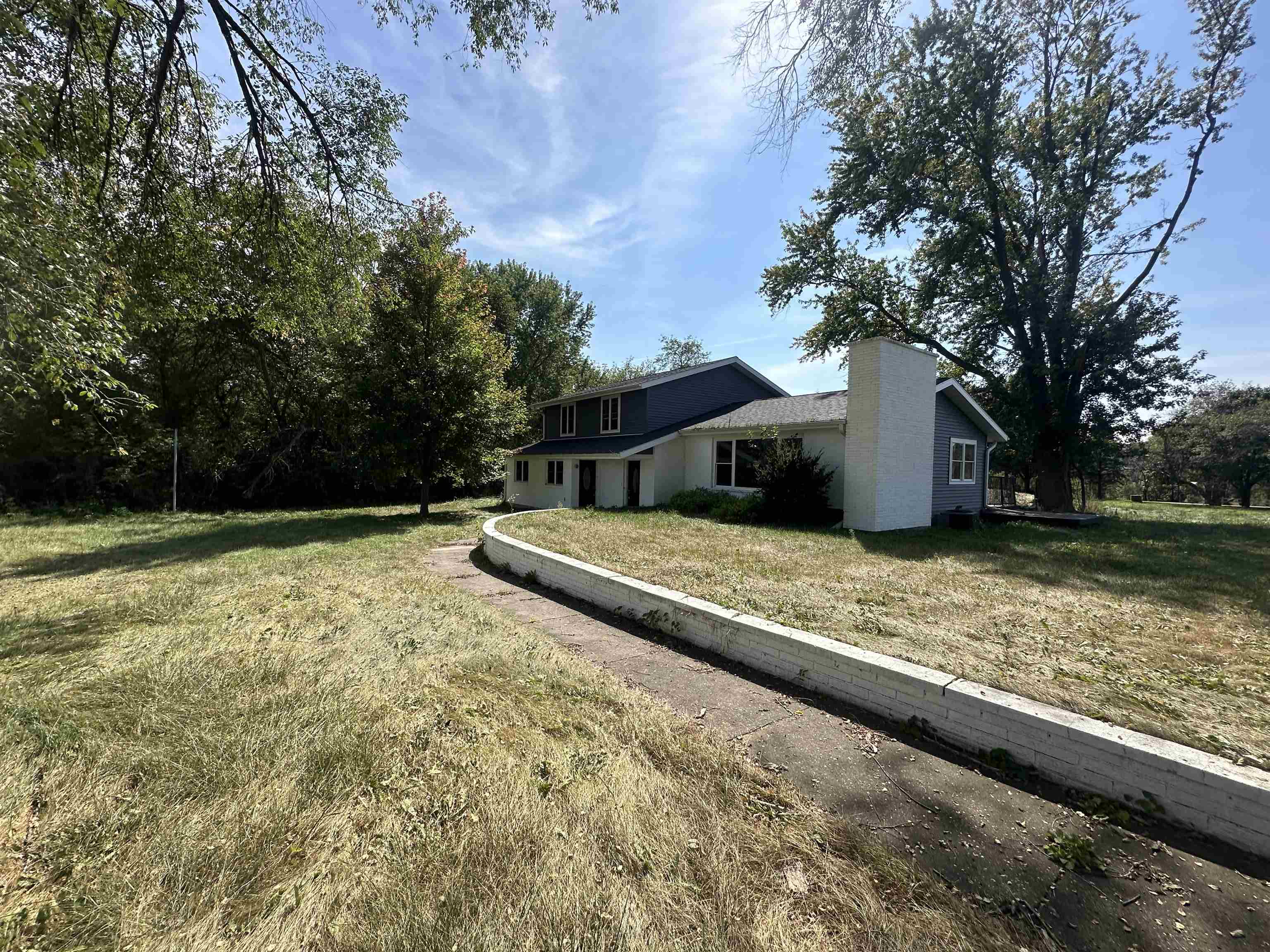 10291-10297 HIGHWAY 14