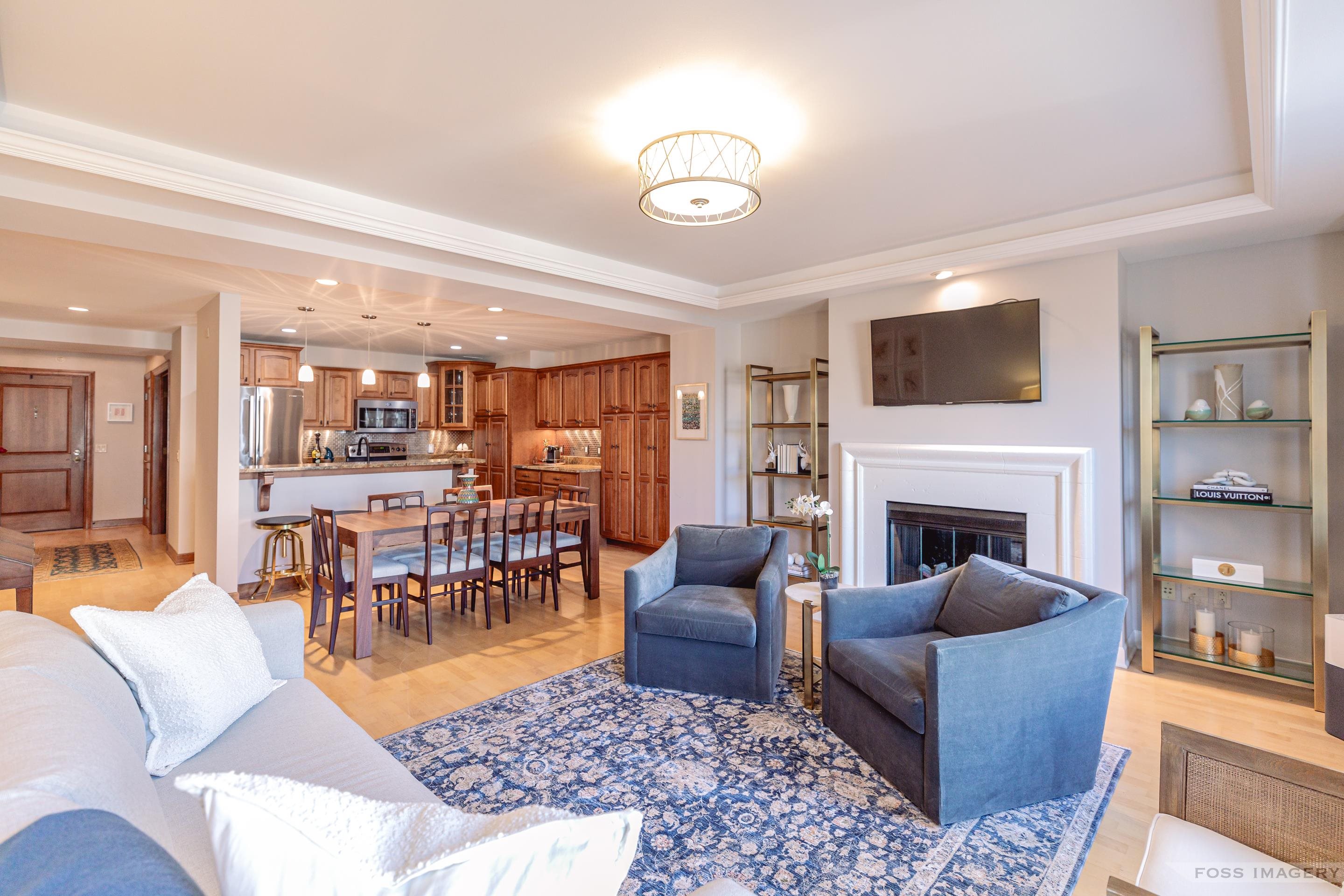 123 W Washington Avenue 804