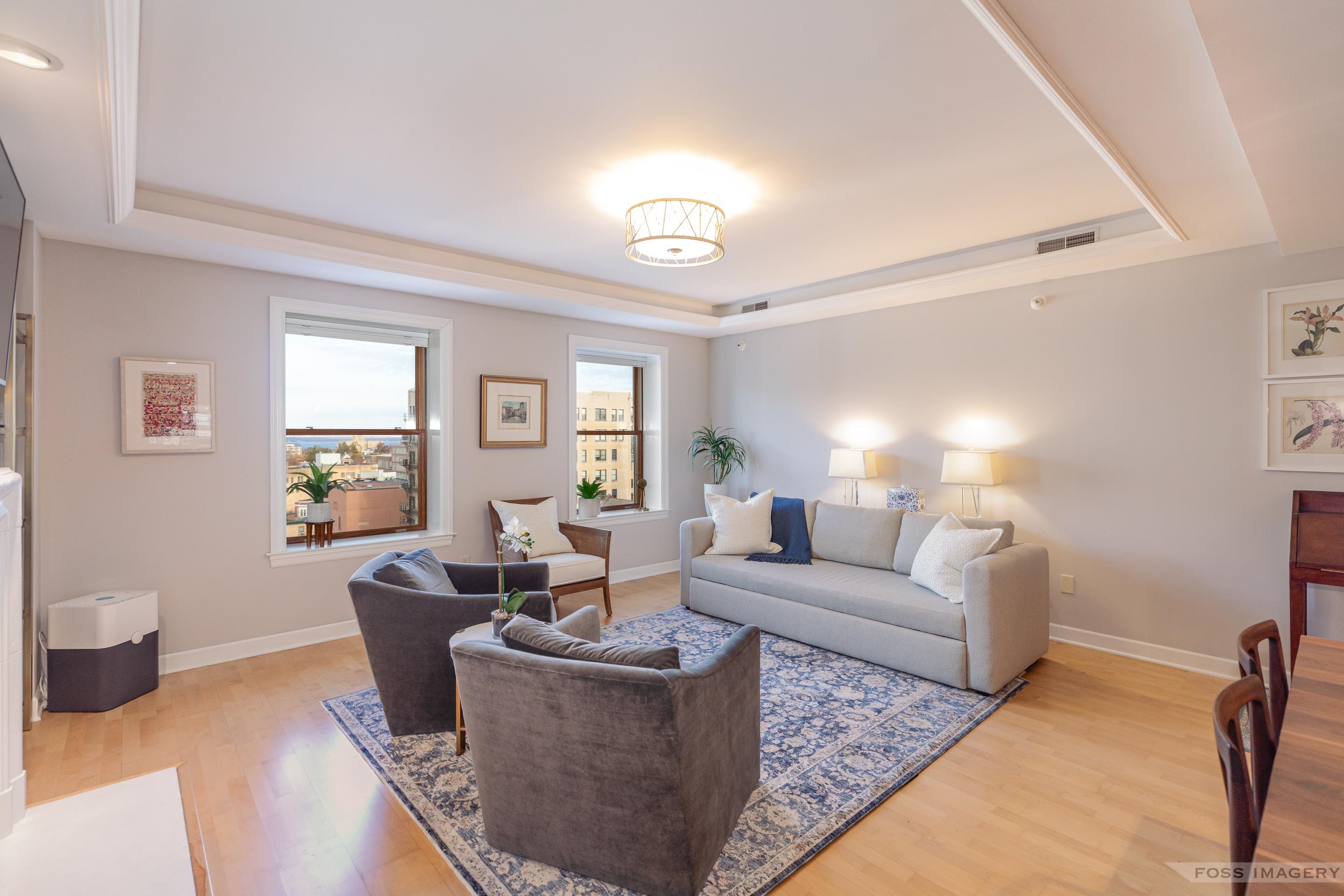 123 W Washington Avenue 804