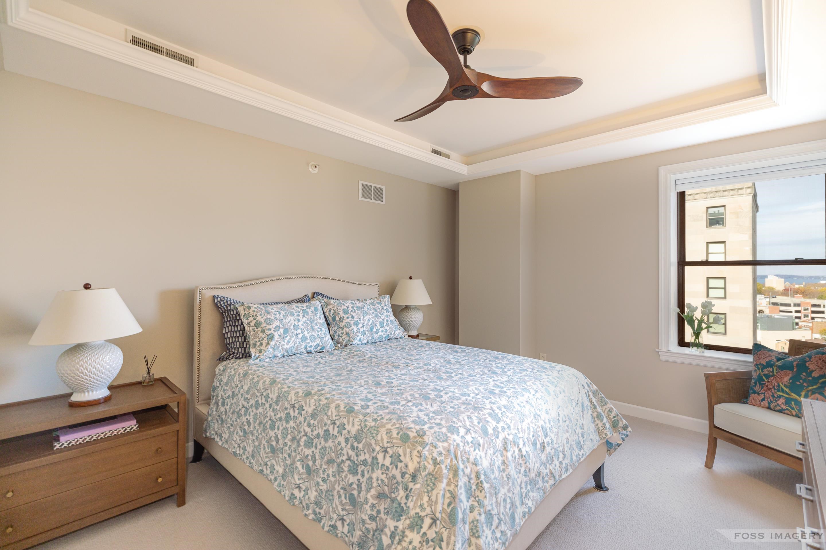 123 W Washington Avenue 804