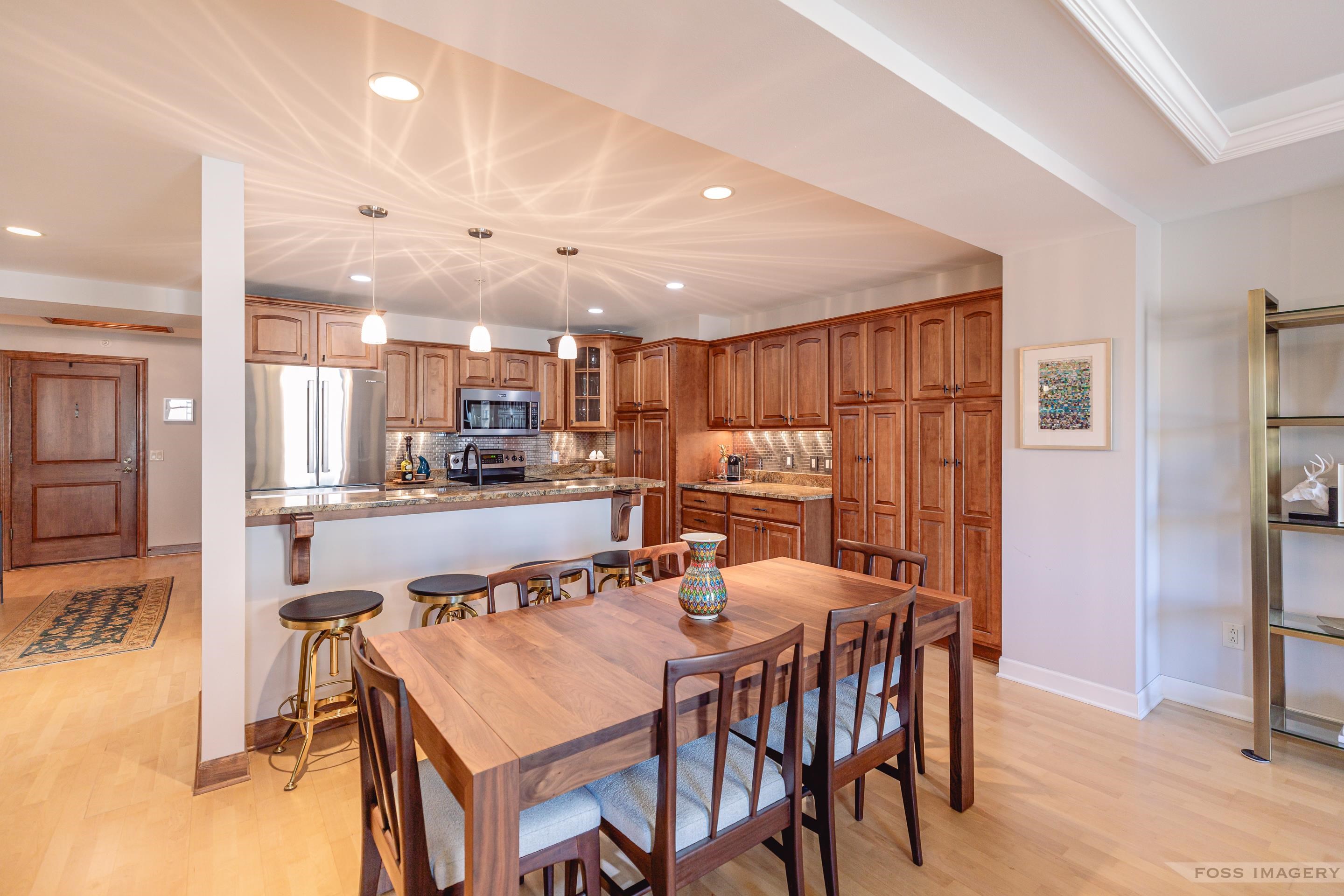 123 W Washington Avenue 804