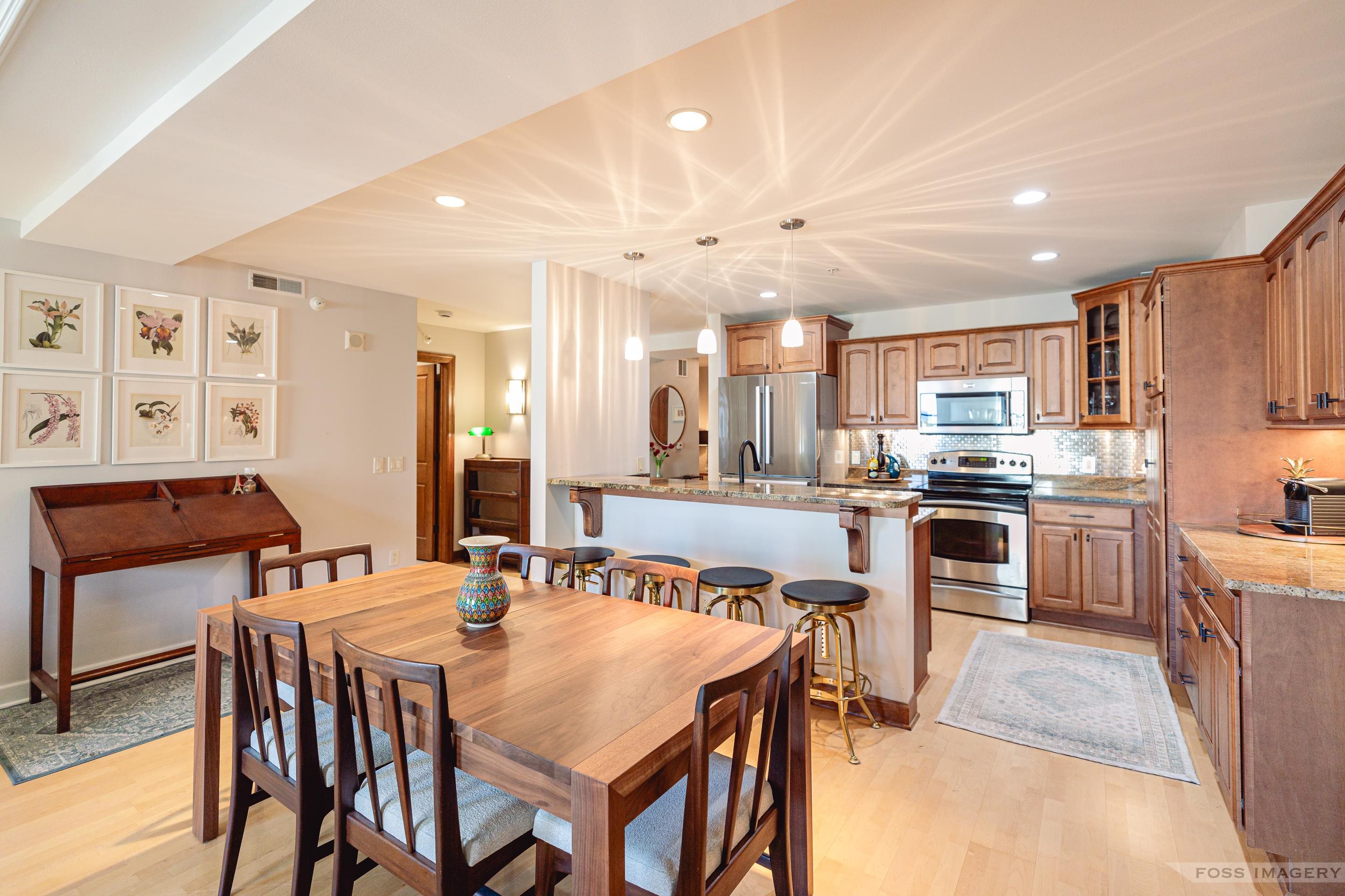 123 W Washington Avenue 804