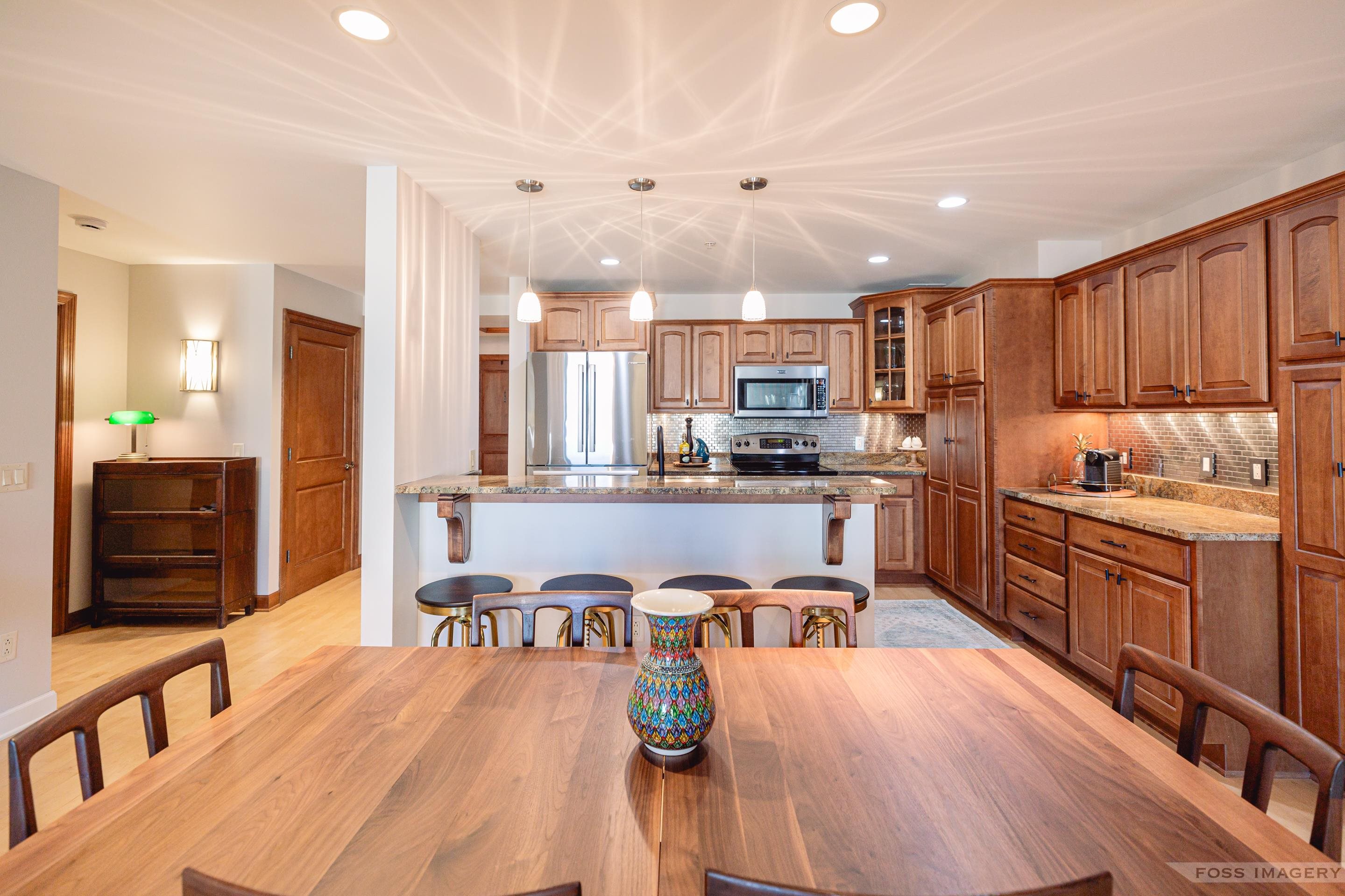 123 W Washington Avenue 804