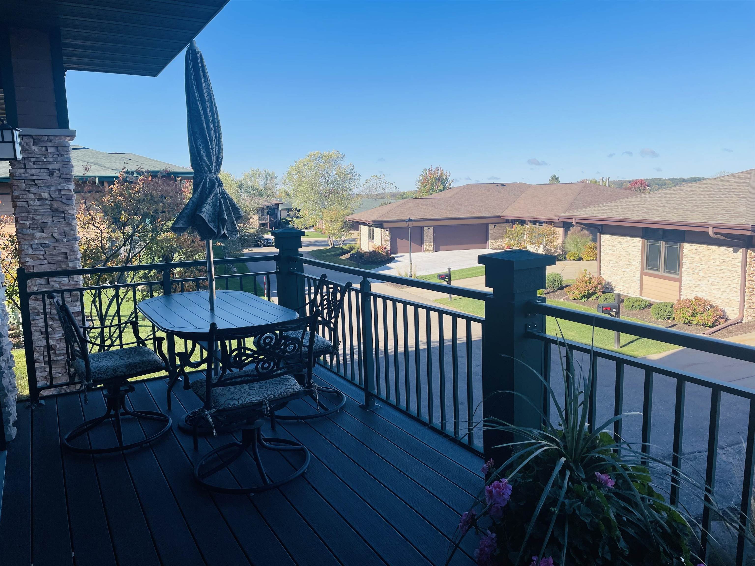 1830 Breezy Trail