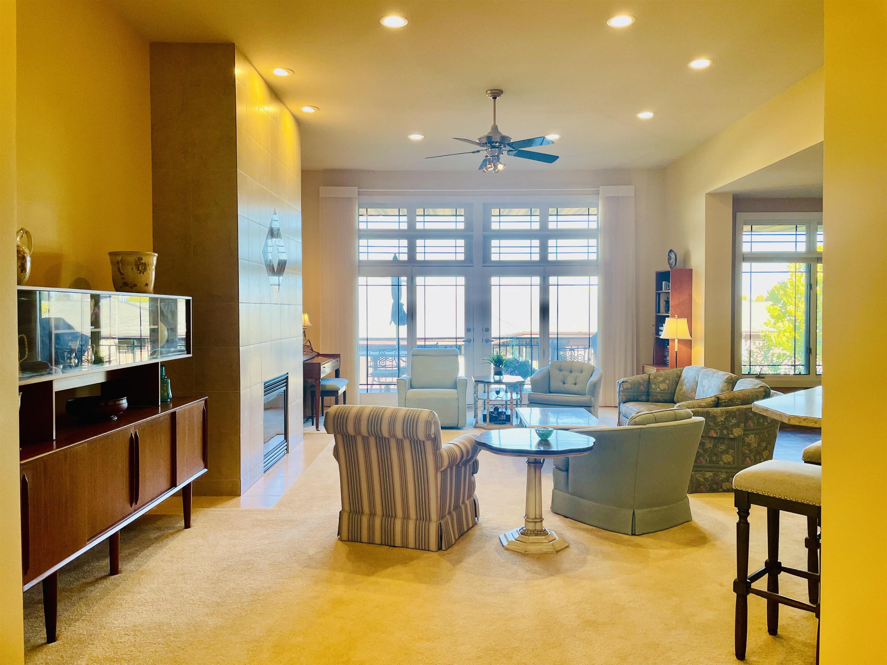 1830 Breezy Trail