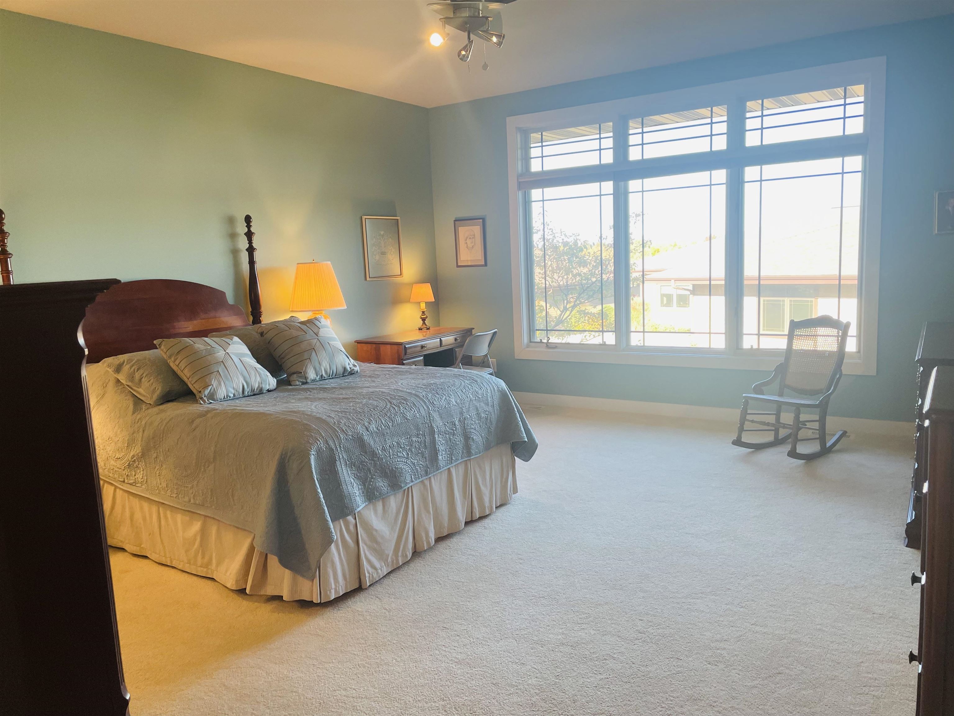 1830 Breezy Trail