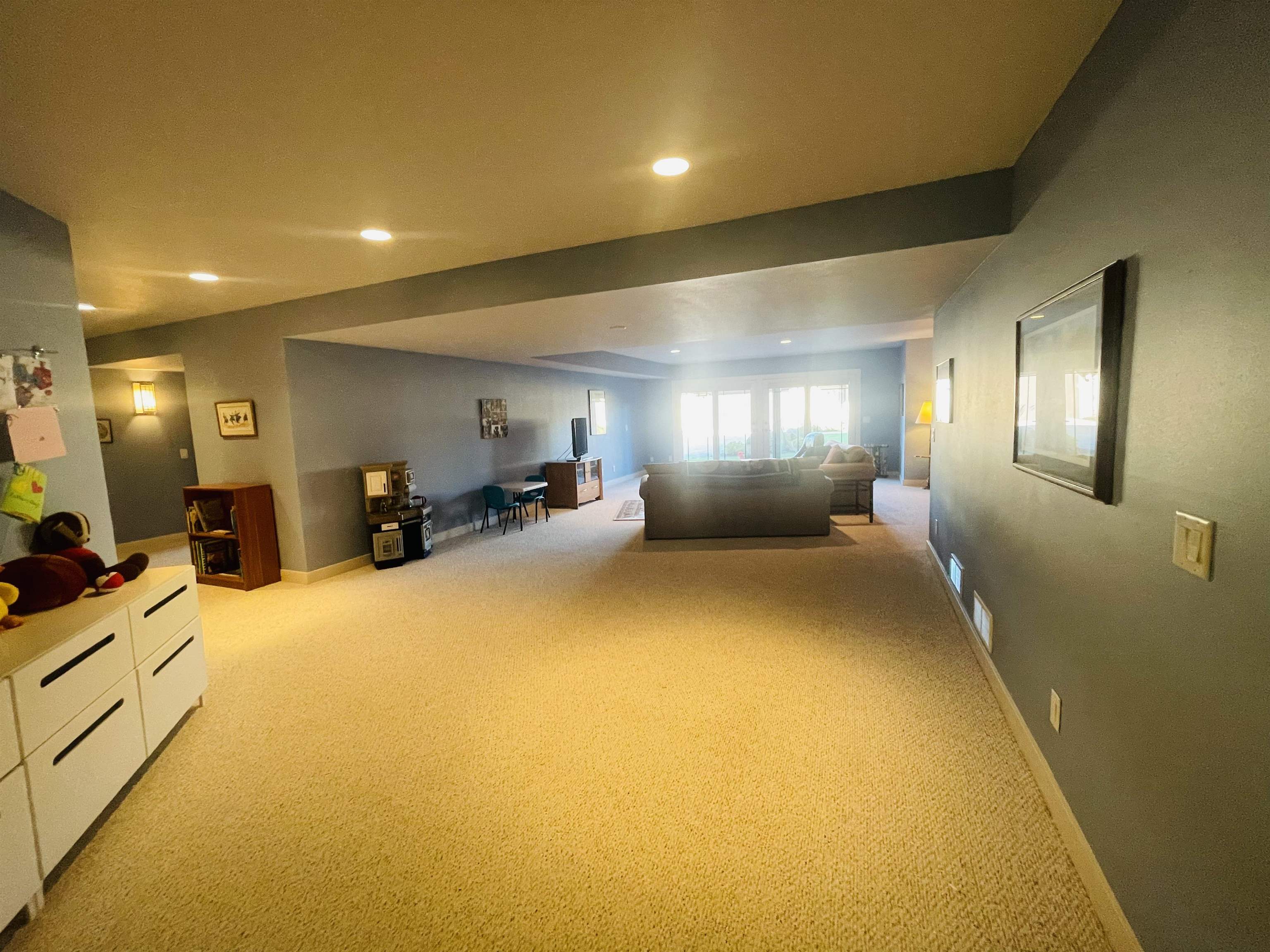 1830 Breezy Trail