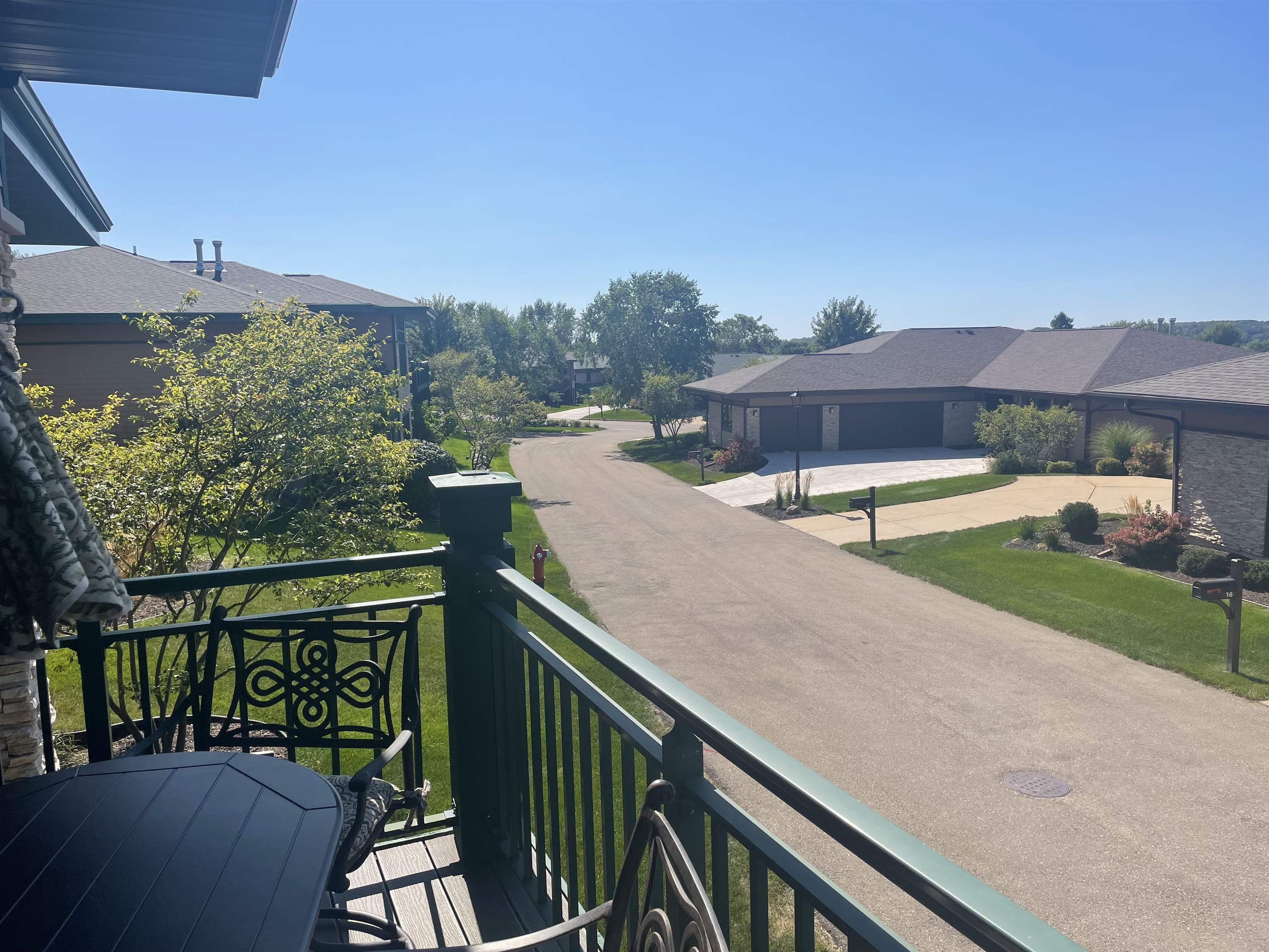 1830 Breezy Trail