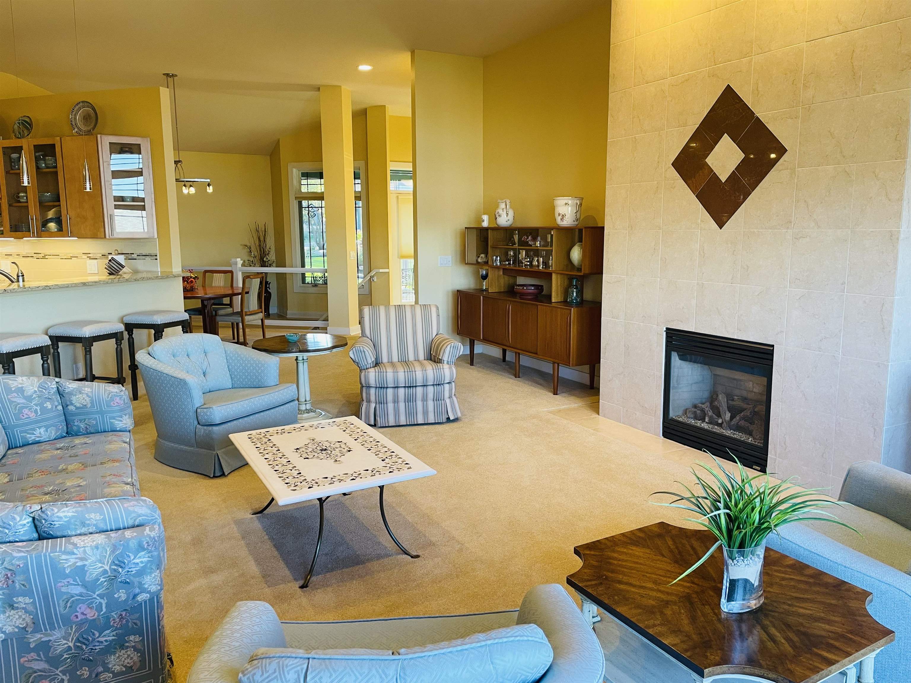1830 Breezy Trail
