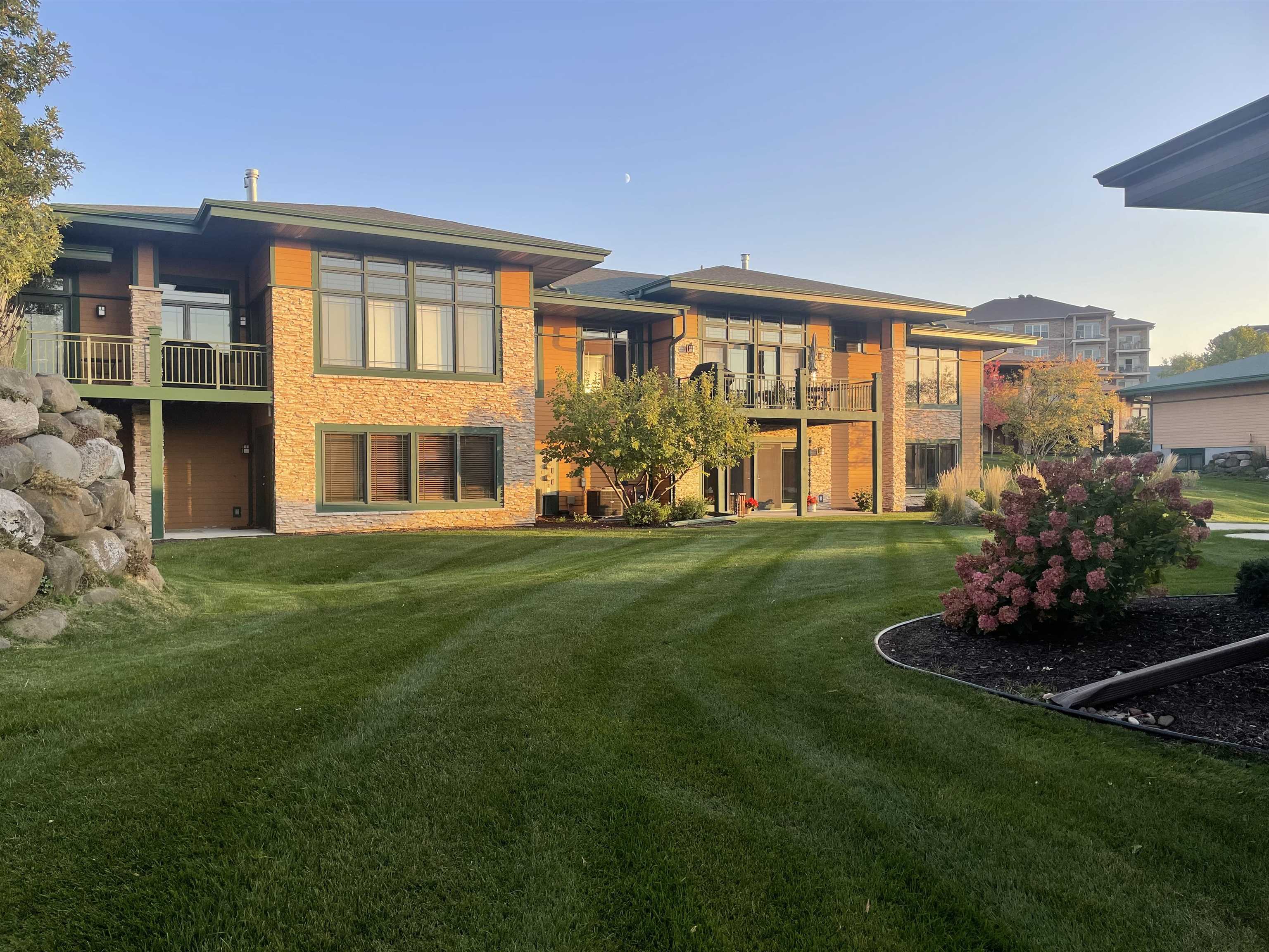 1830 Breezy Trail