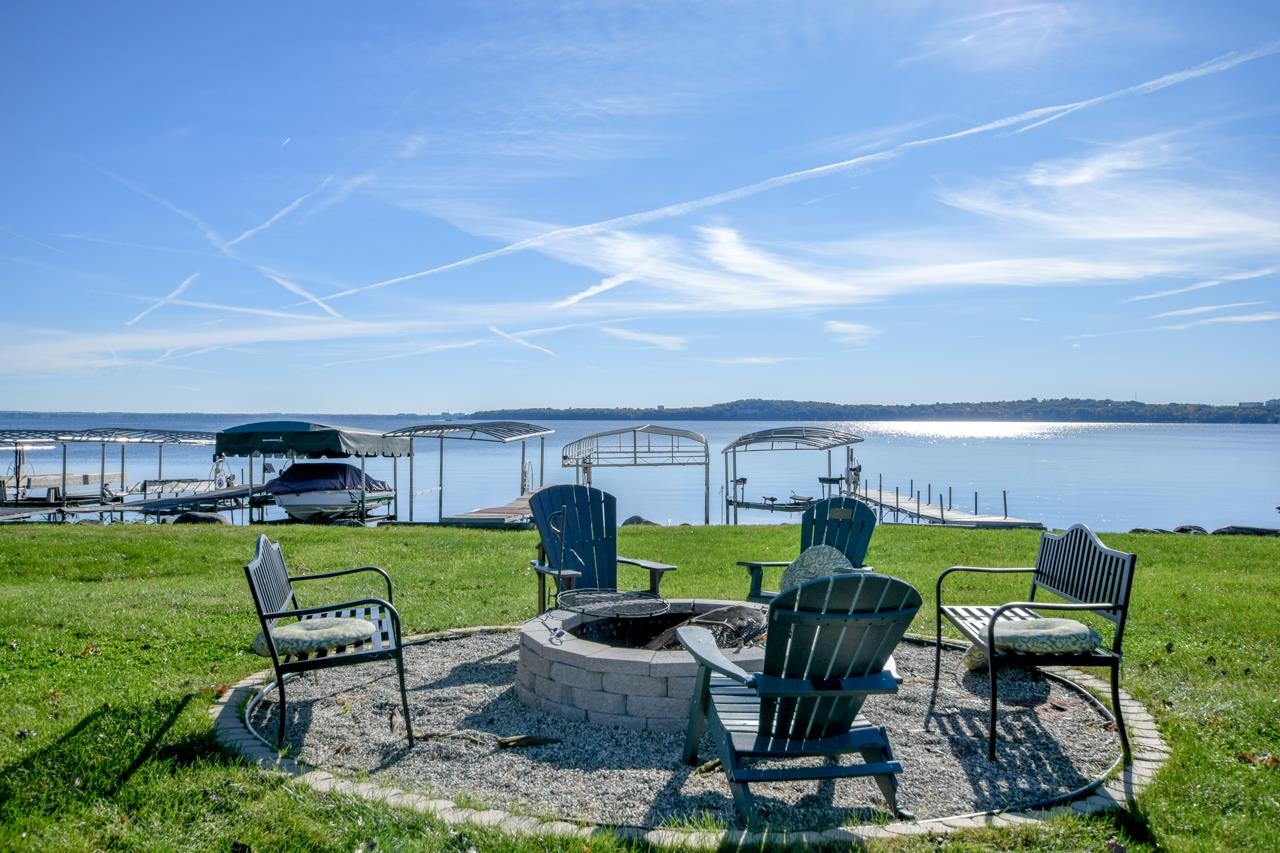 2829 Century Harbor Road 2