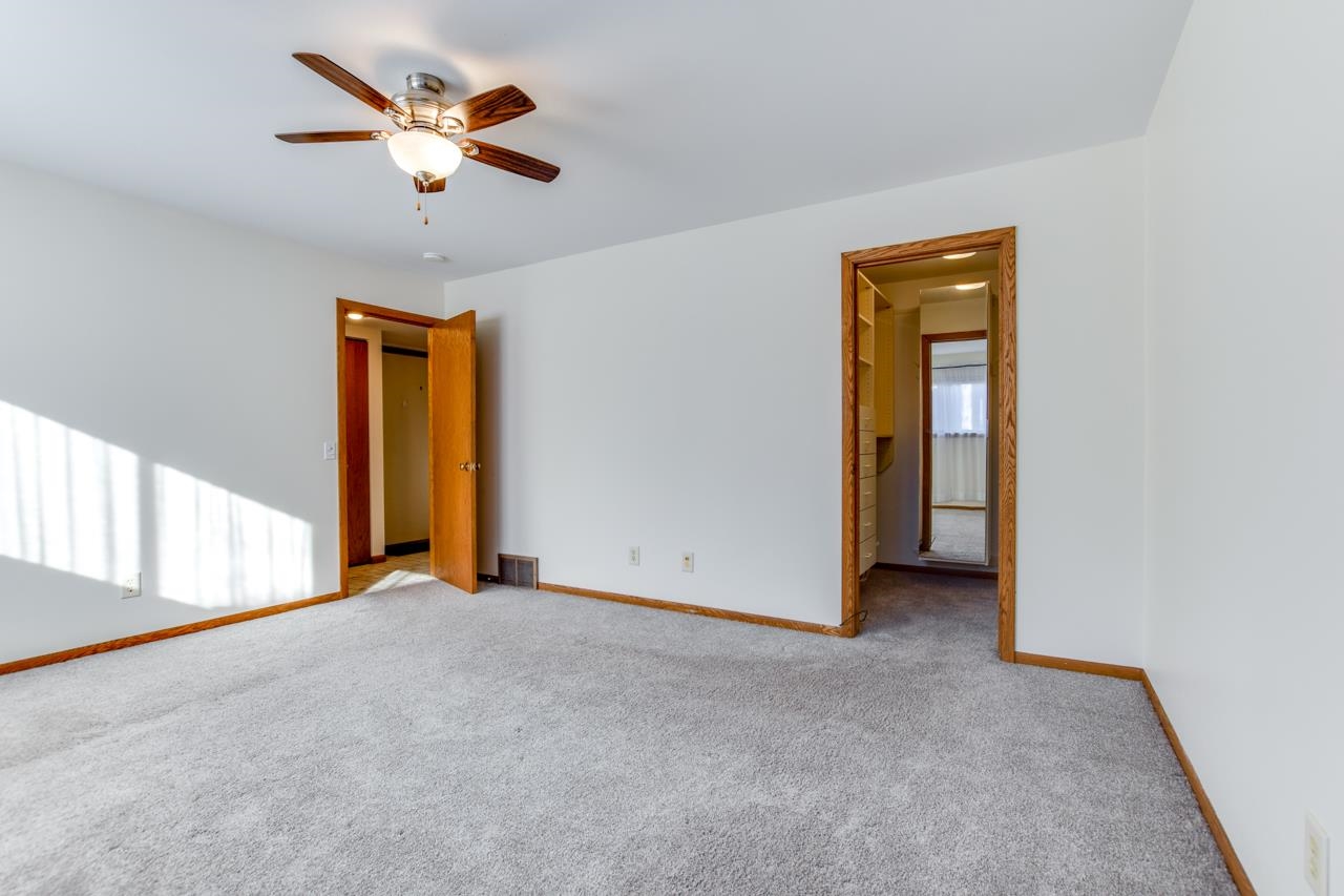 2829 Century Harbor Road 2