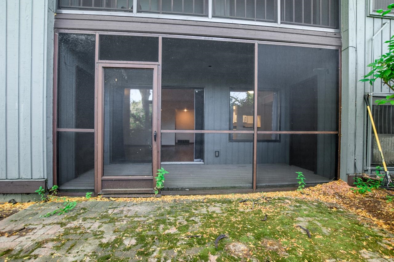 2829 Century Harbor Road 2