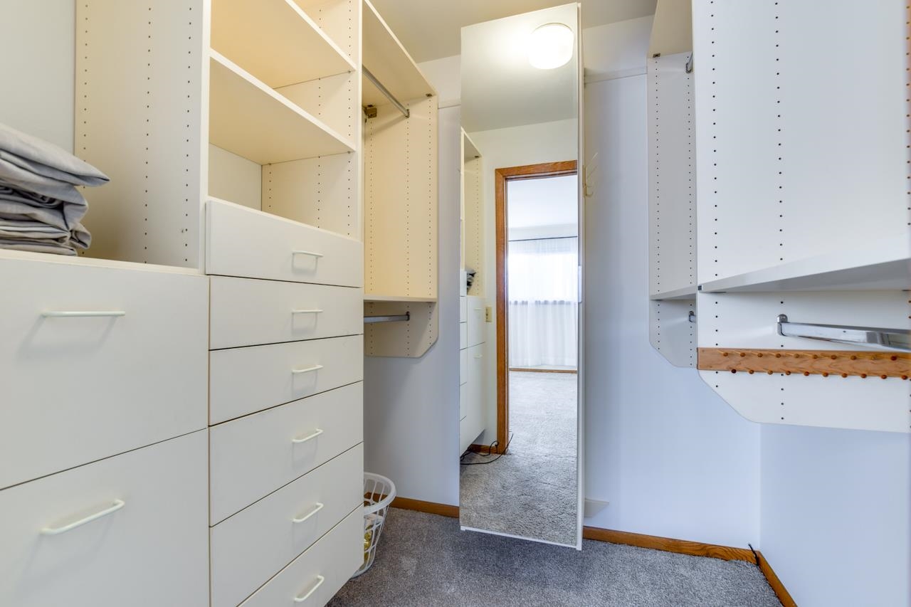 2829 Century Harbor Road 2