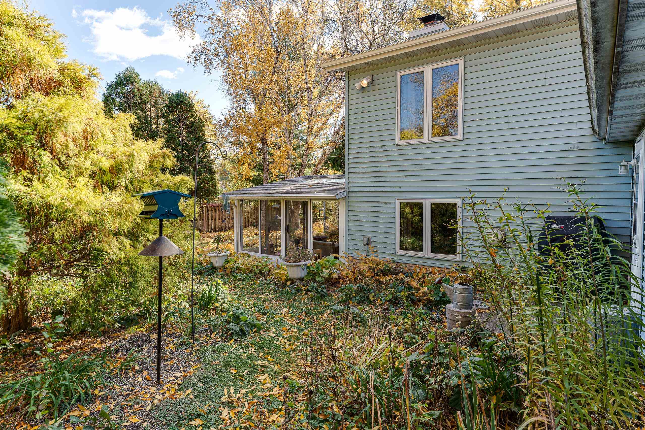 2301 Aspen Road