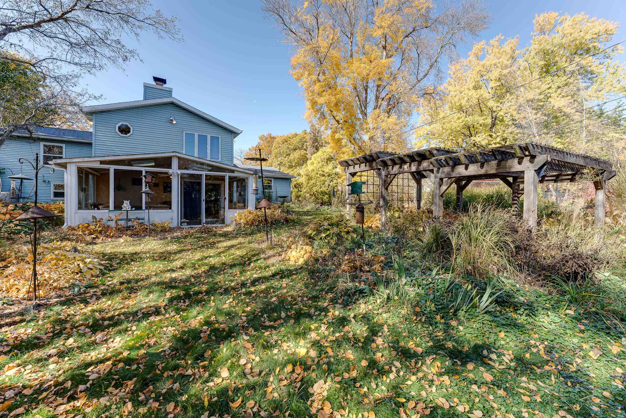 2301 Aspen Road