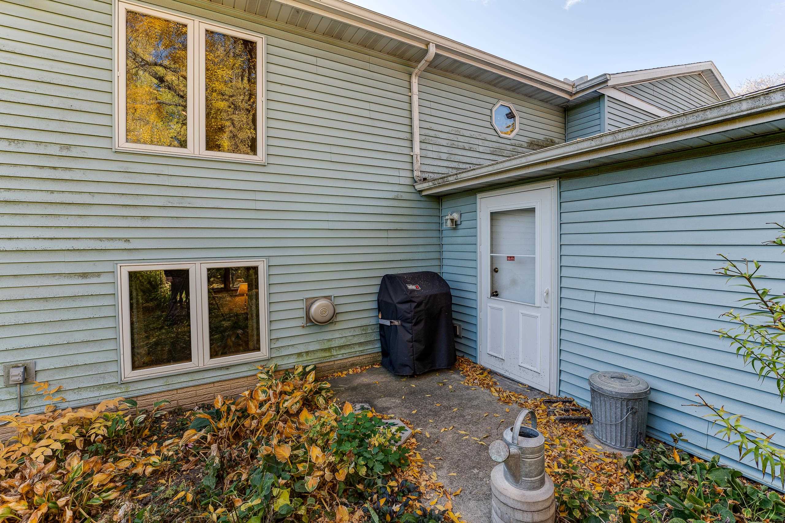 2301 Aspen Road