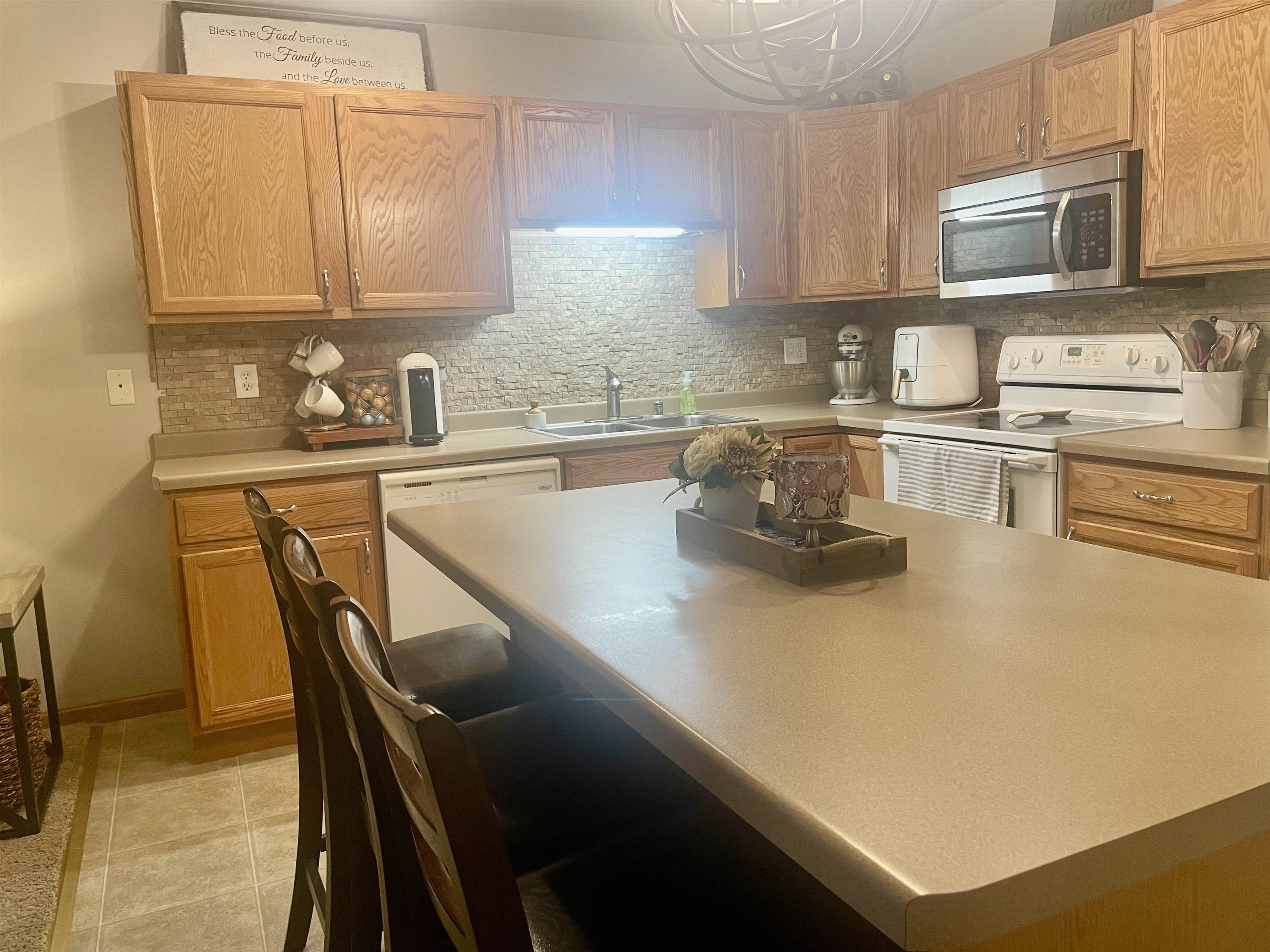 5615 Osborn Drive 5615