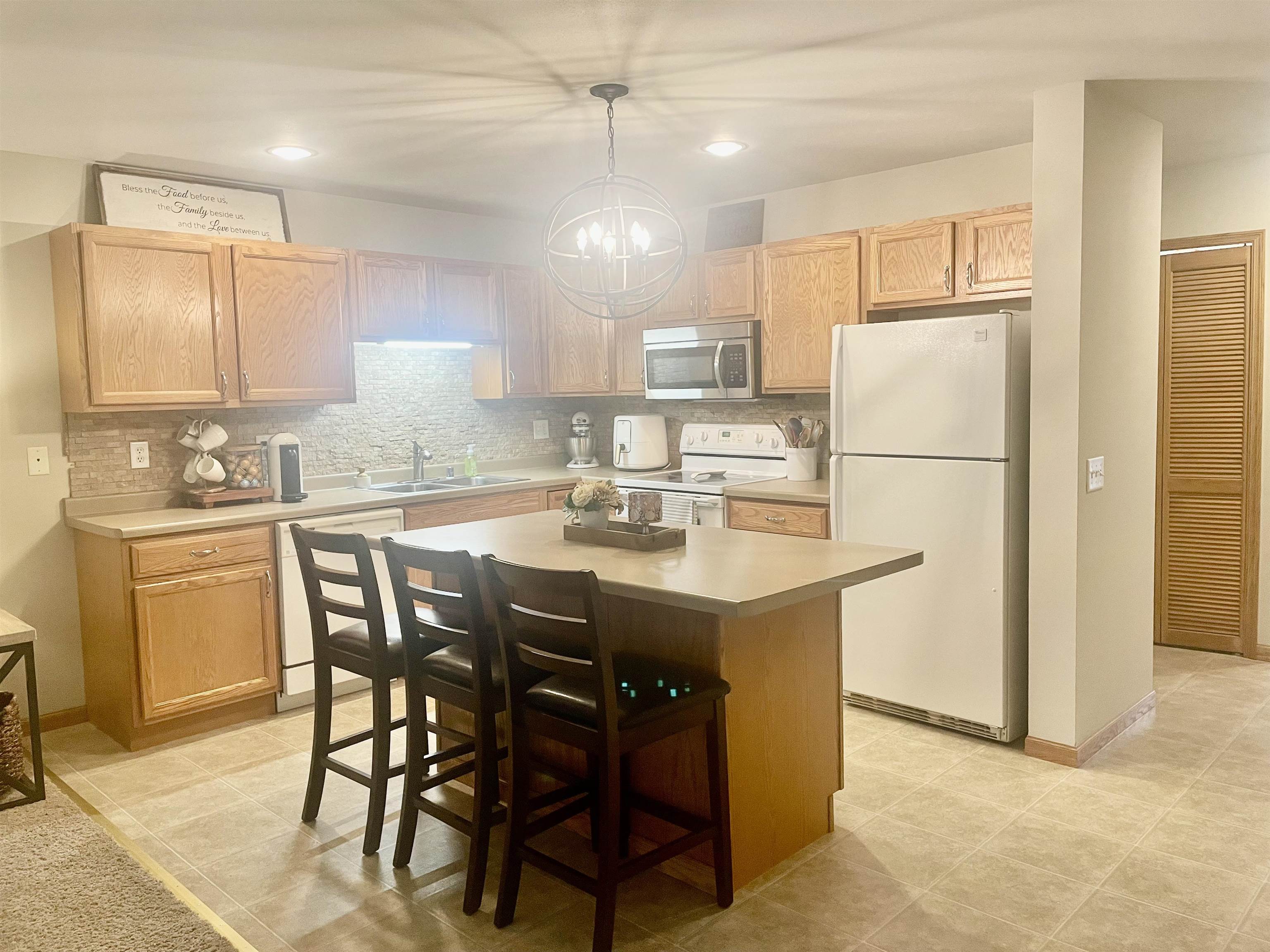 5615 Osborn Drive 5615