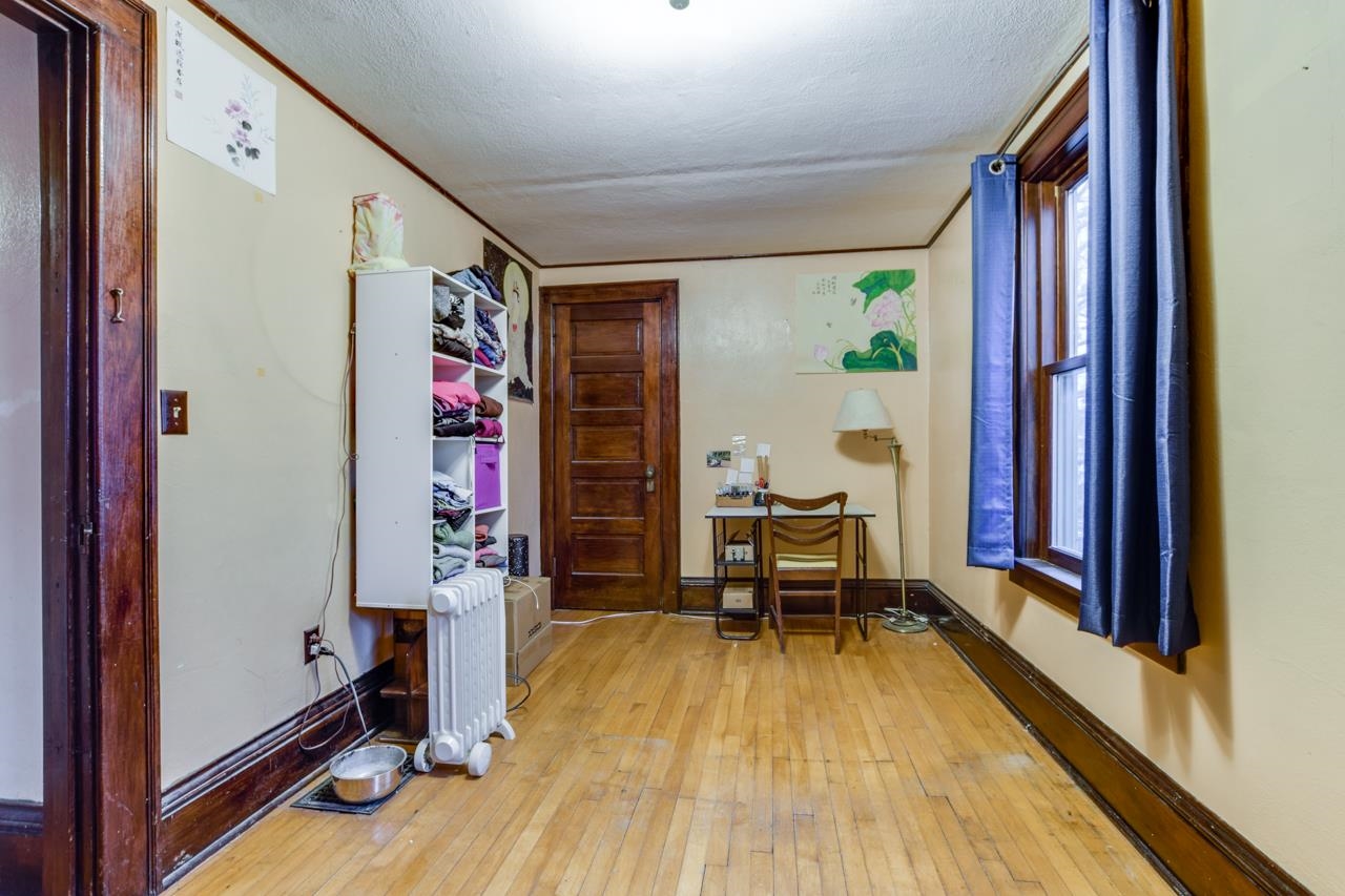 2024 E Main Street
