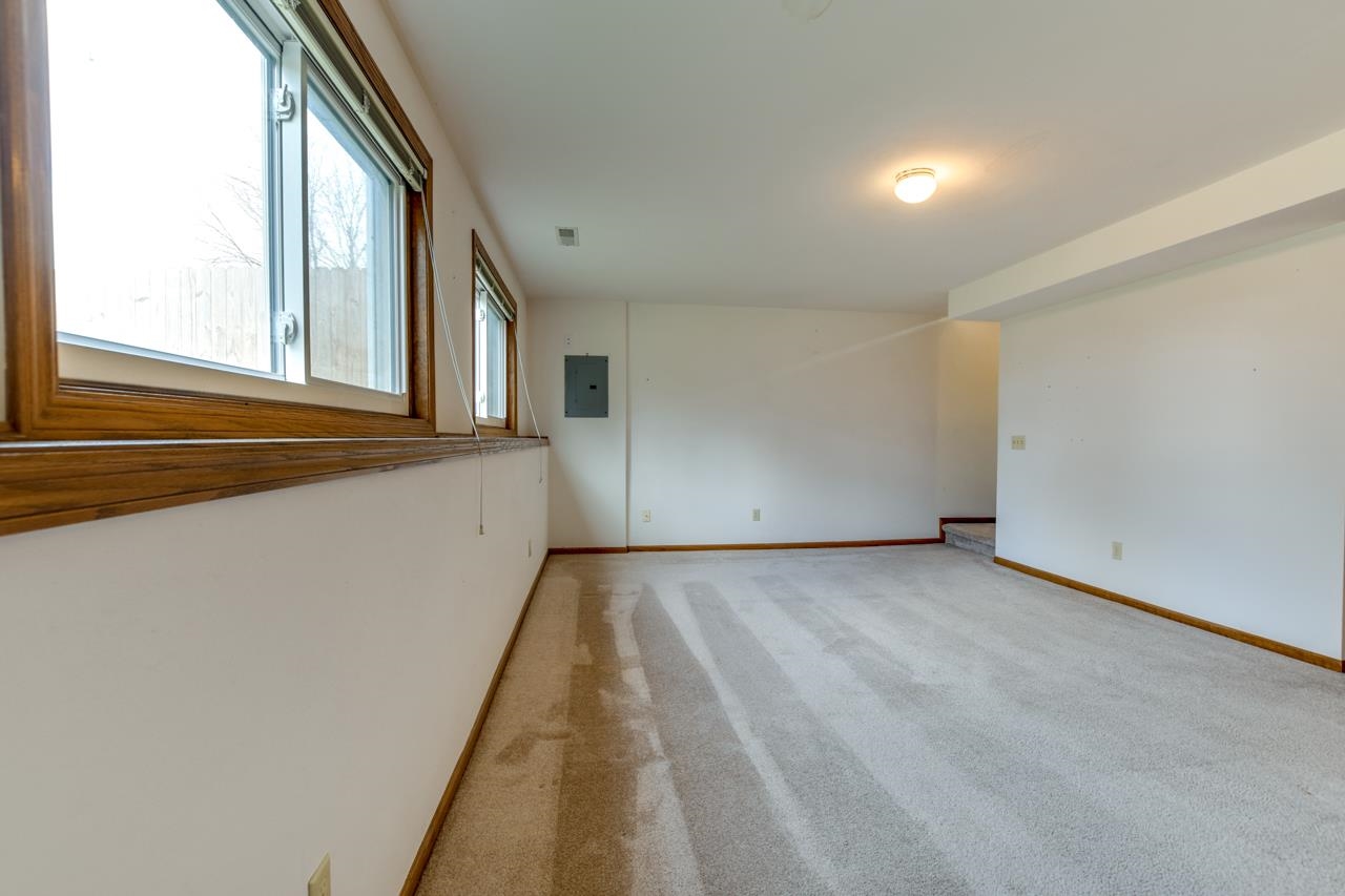 1770 Apple Drive