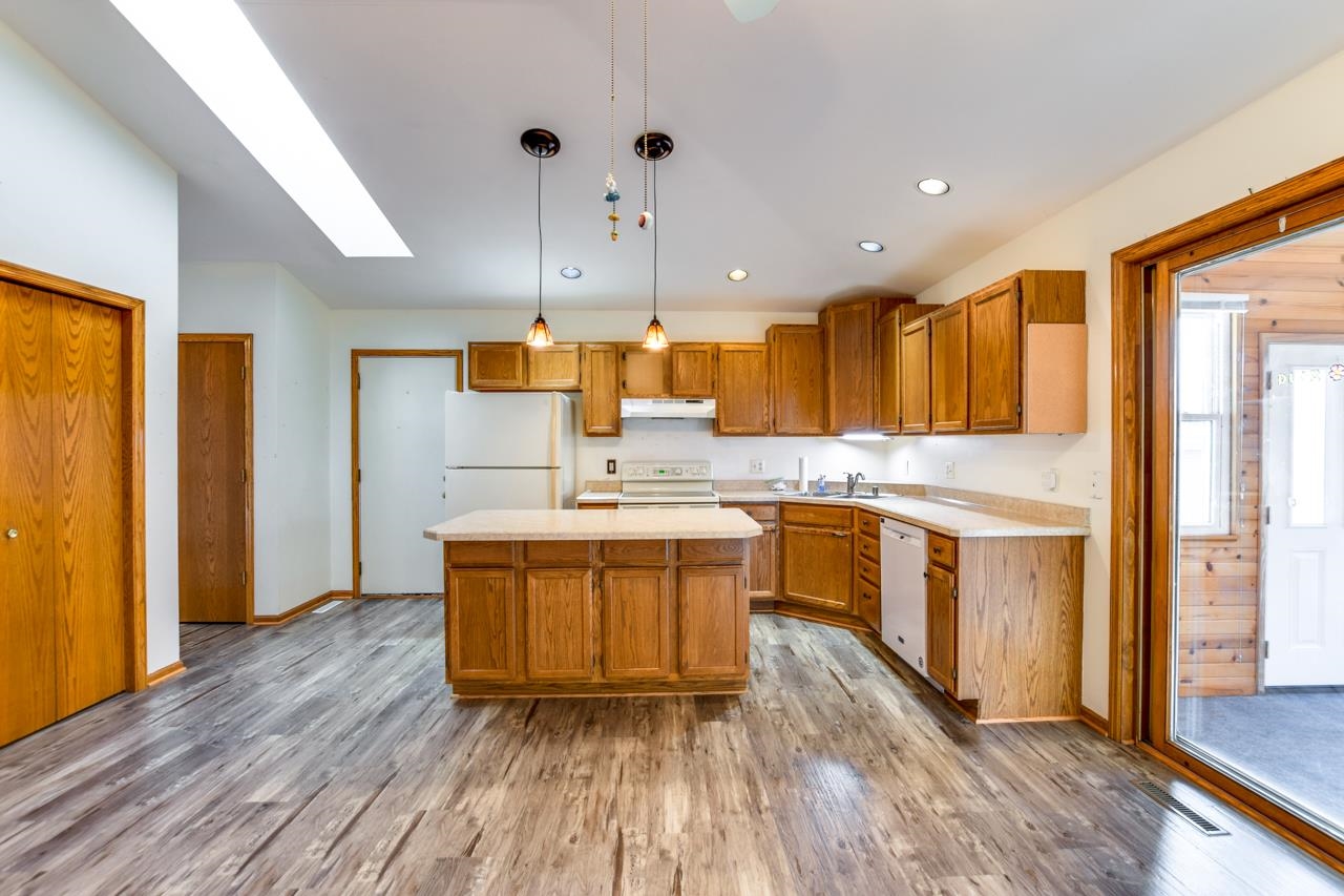 1770 Apple Drive
