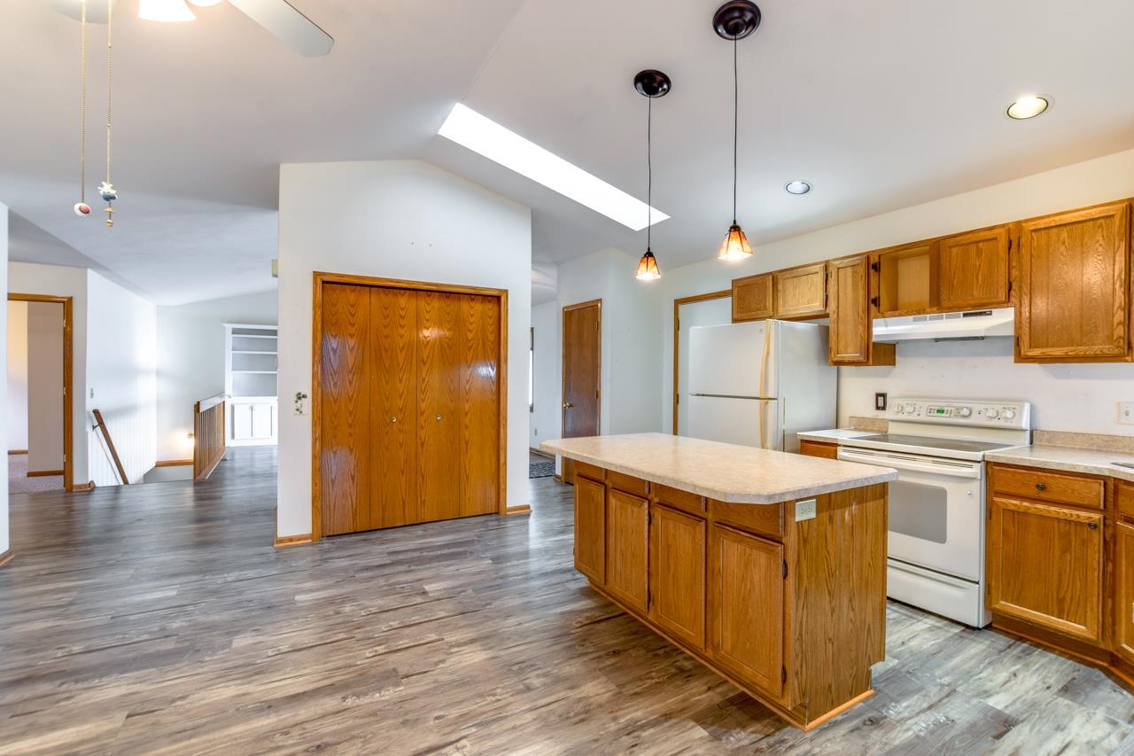 1770 Apple Drive