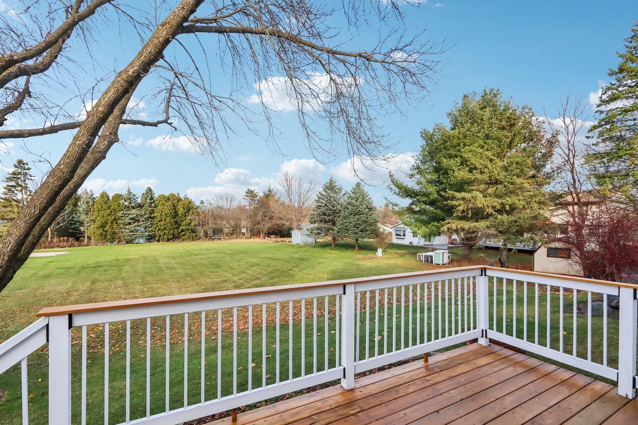 5816 Chesapeake Circle
