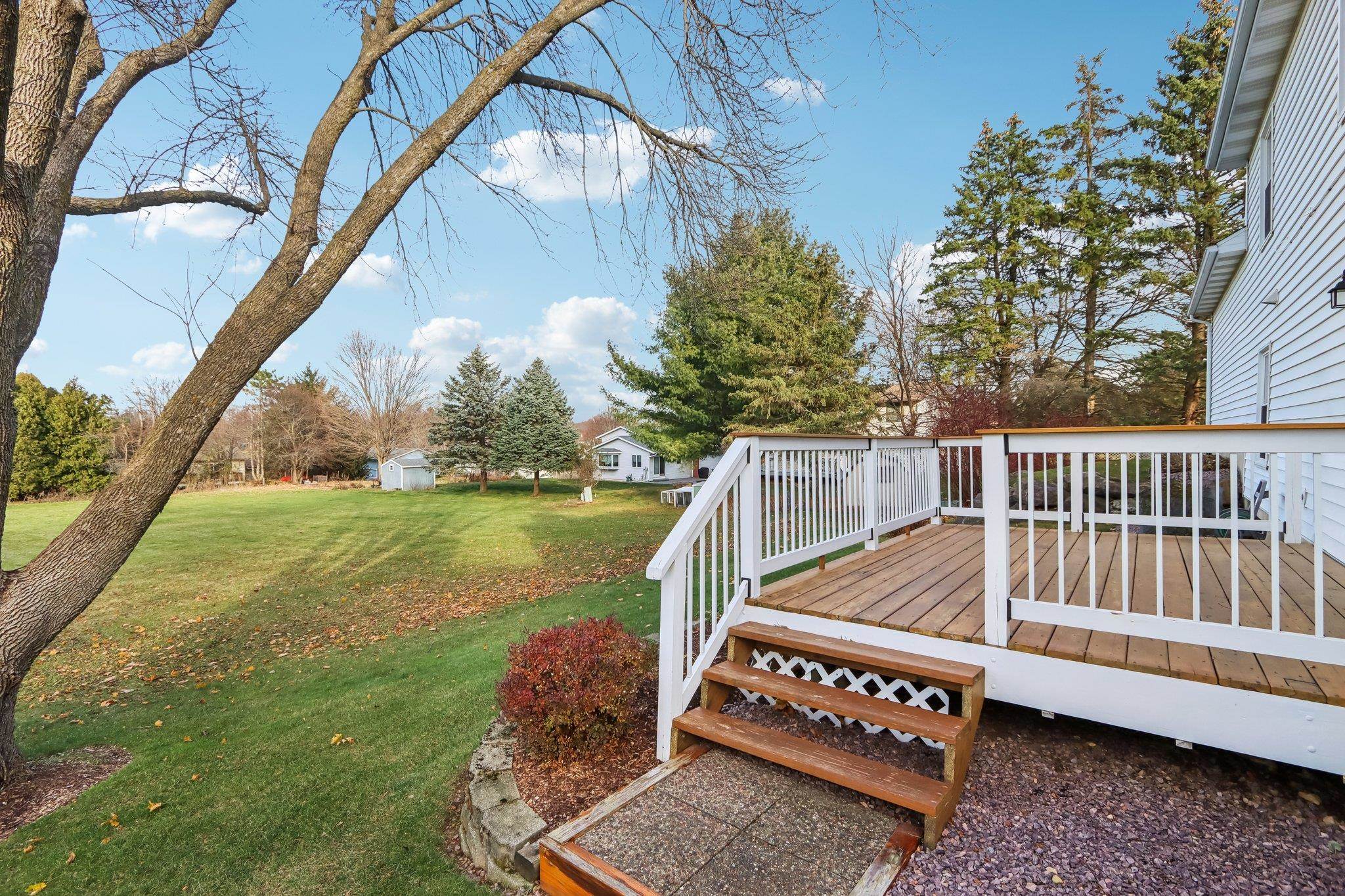 5816 Chesapeake Circle